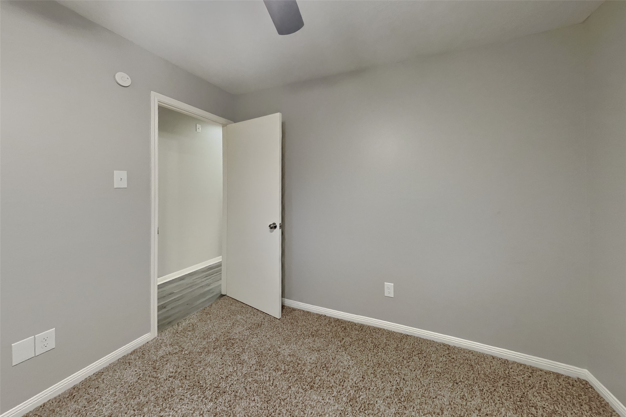 19302 Winding Branch Drive Property Photo 14