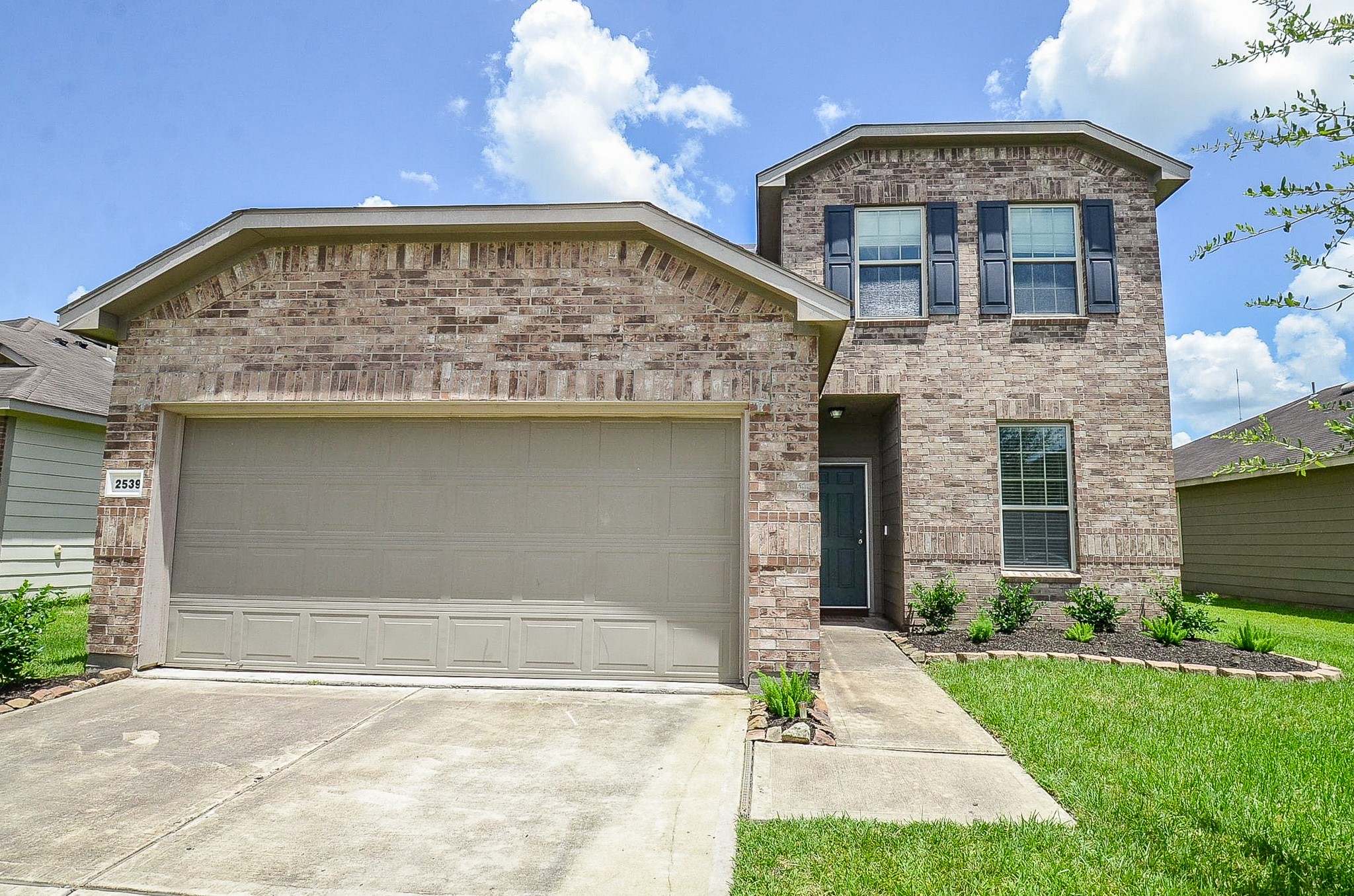 2539 Bedrock Lane Property Photo 2