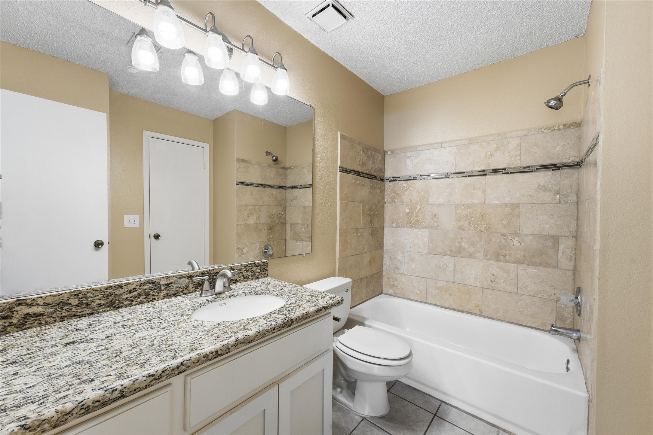 2808 Grants Lake Boulevard 304 Property Photo 15