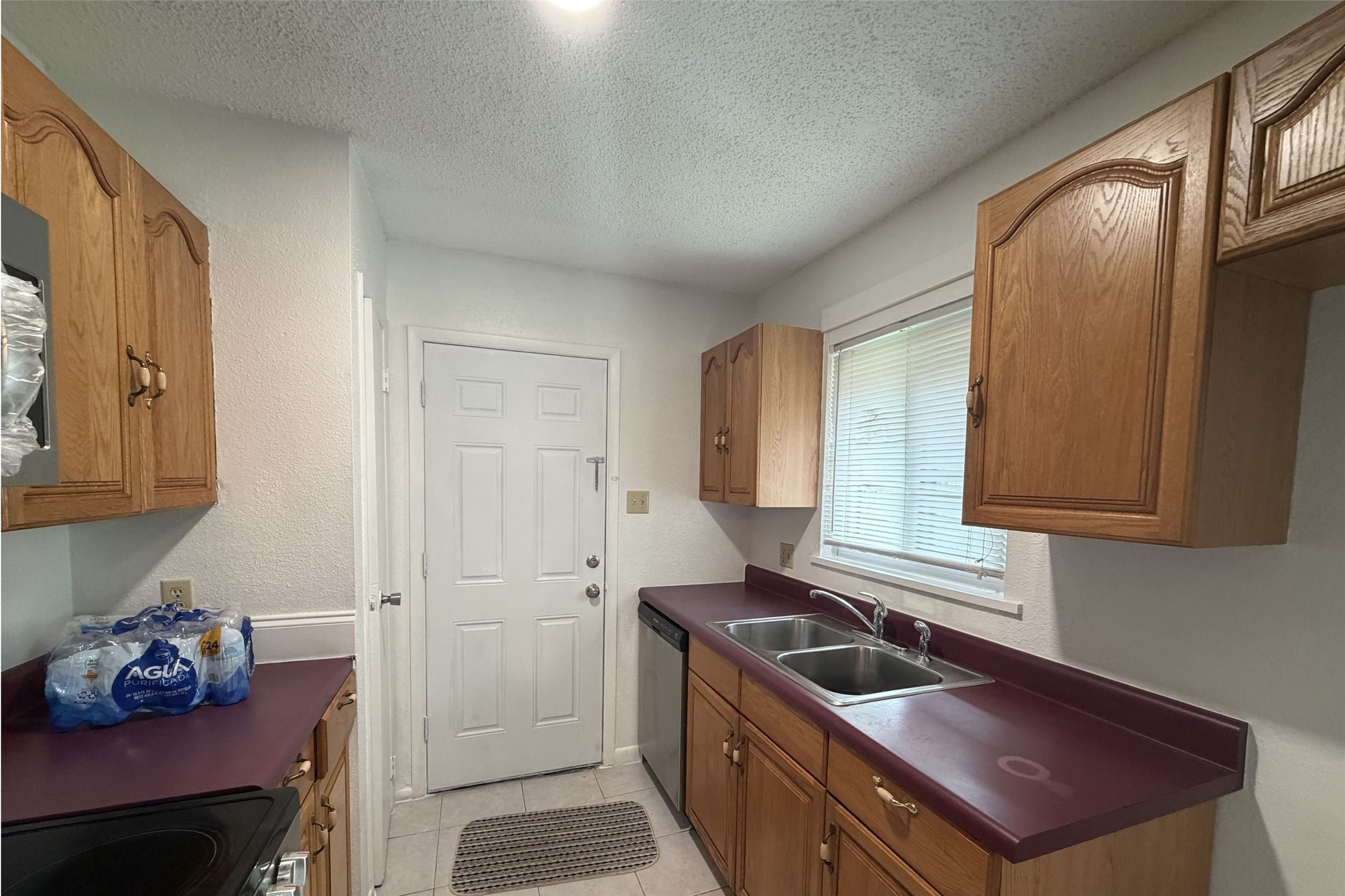 626 12th Street N Property Photo 4