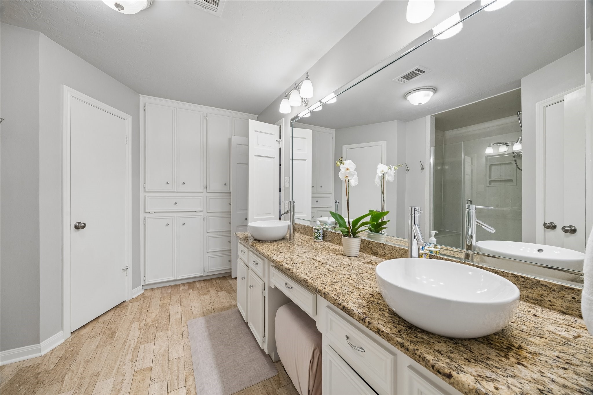 1526 Haven Lock Drive Property Photo 19