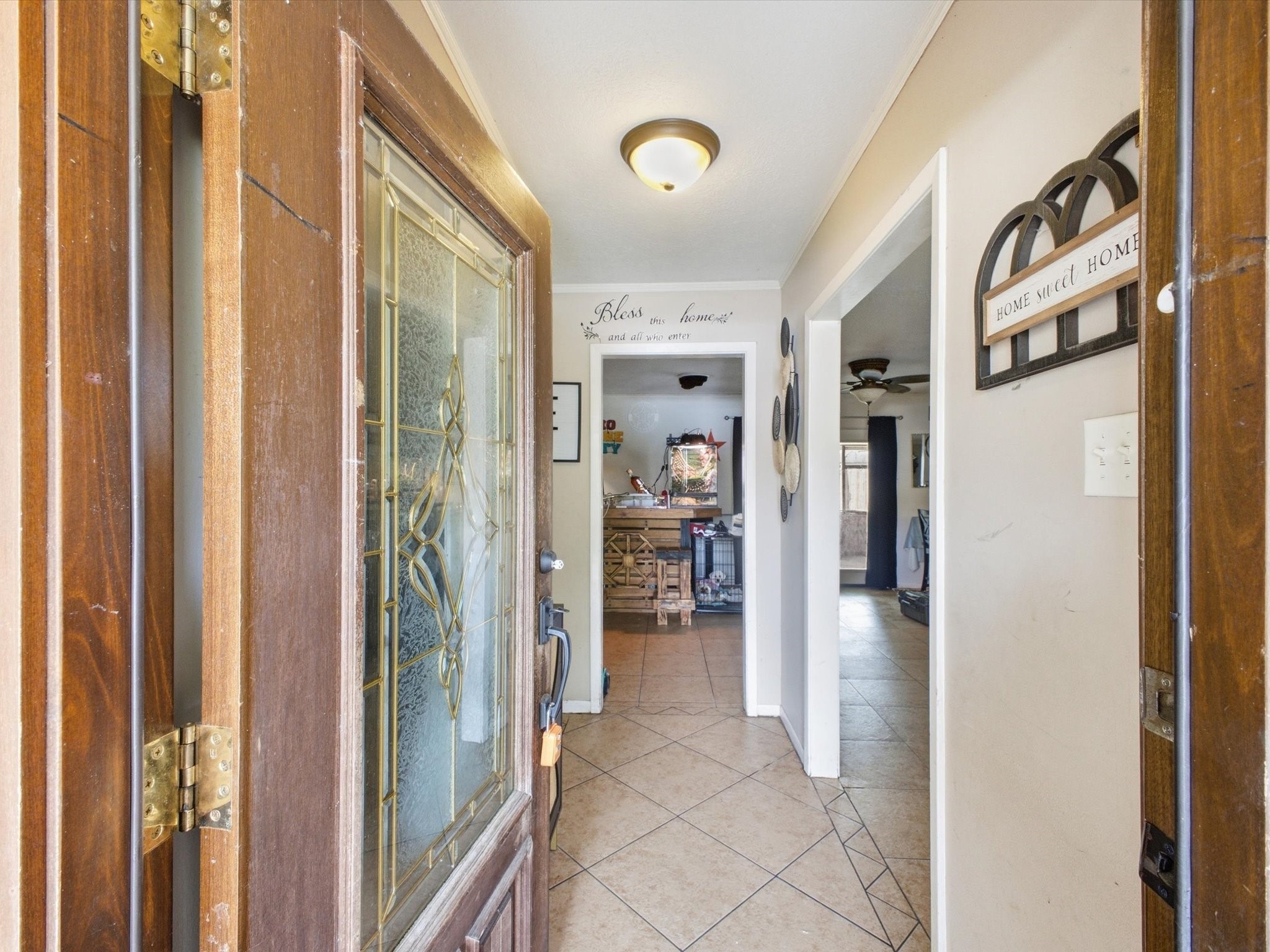 2104 French Place Property Photo 2