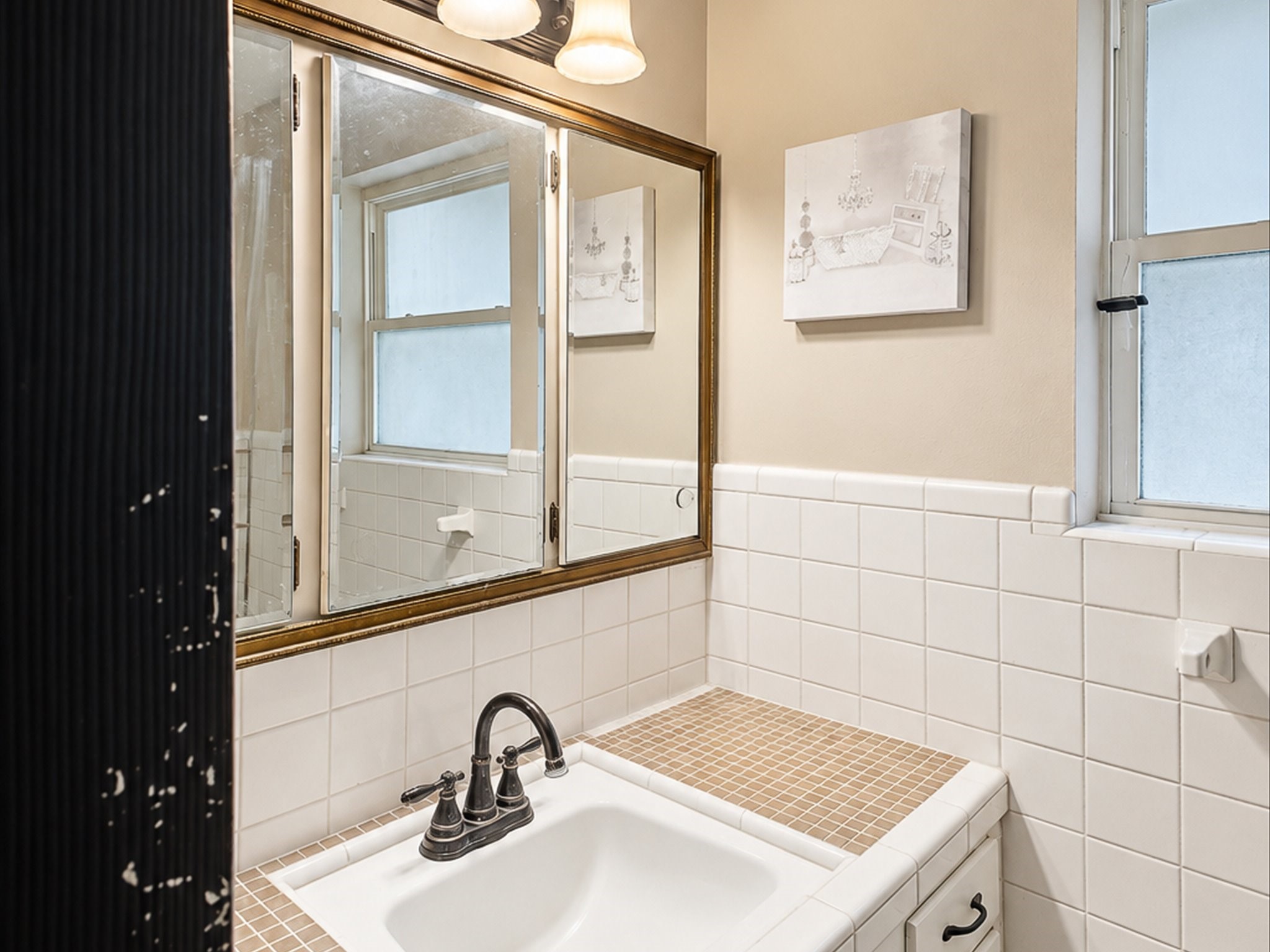 2104 French Place Property Photo 14