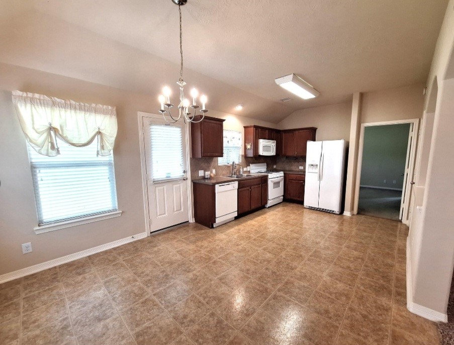 6207 Lovage Avenue Property Photo 5