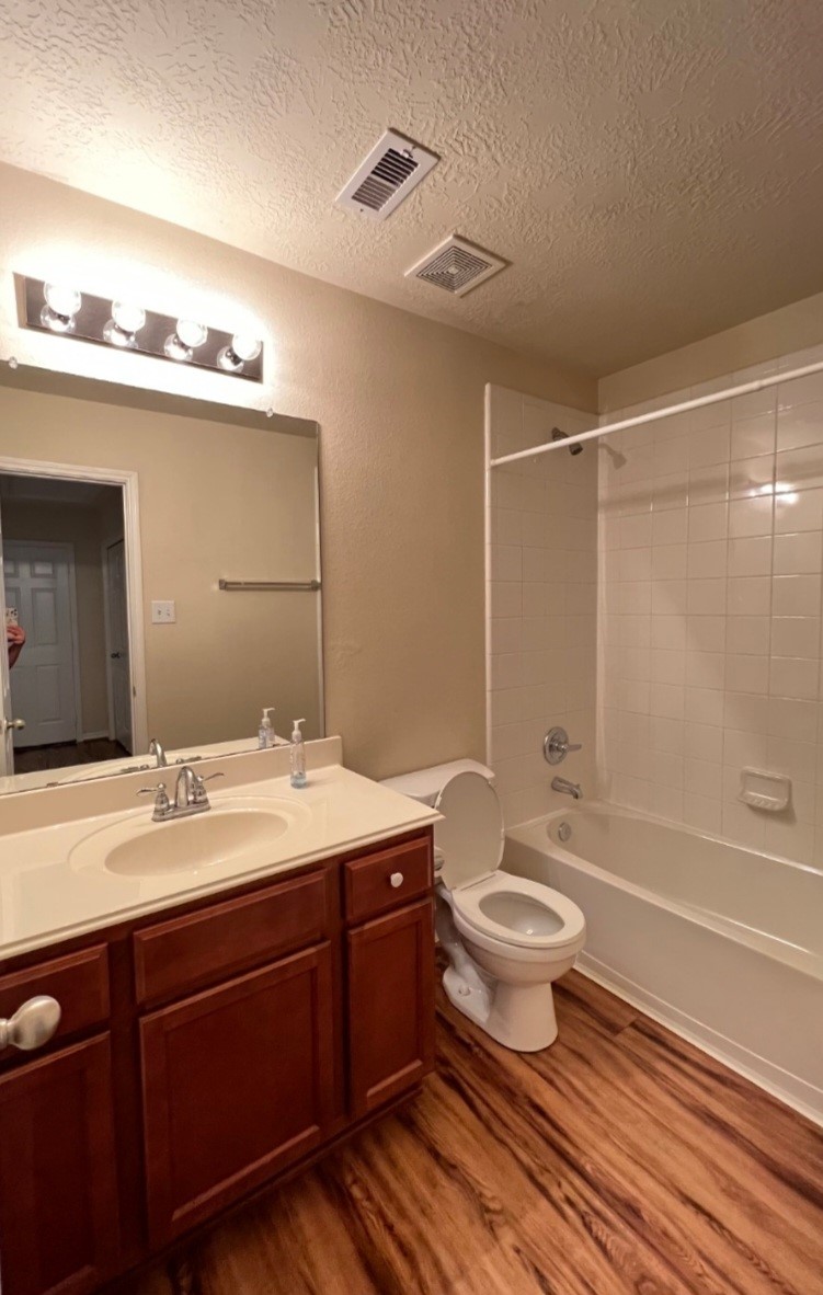 6207 Lovage Avenue Property Photo 15