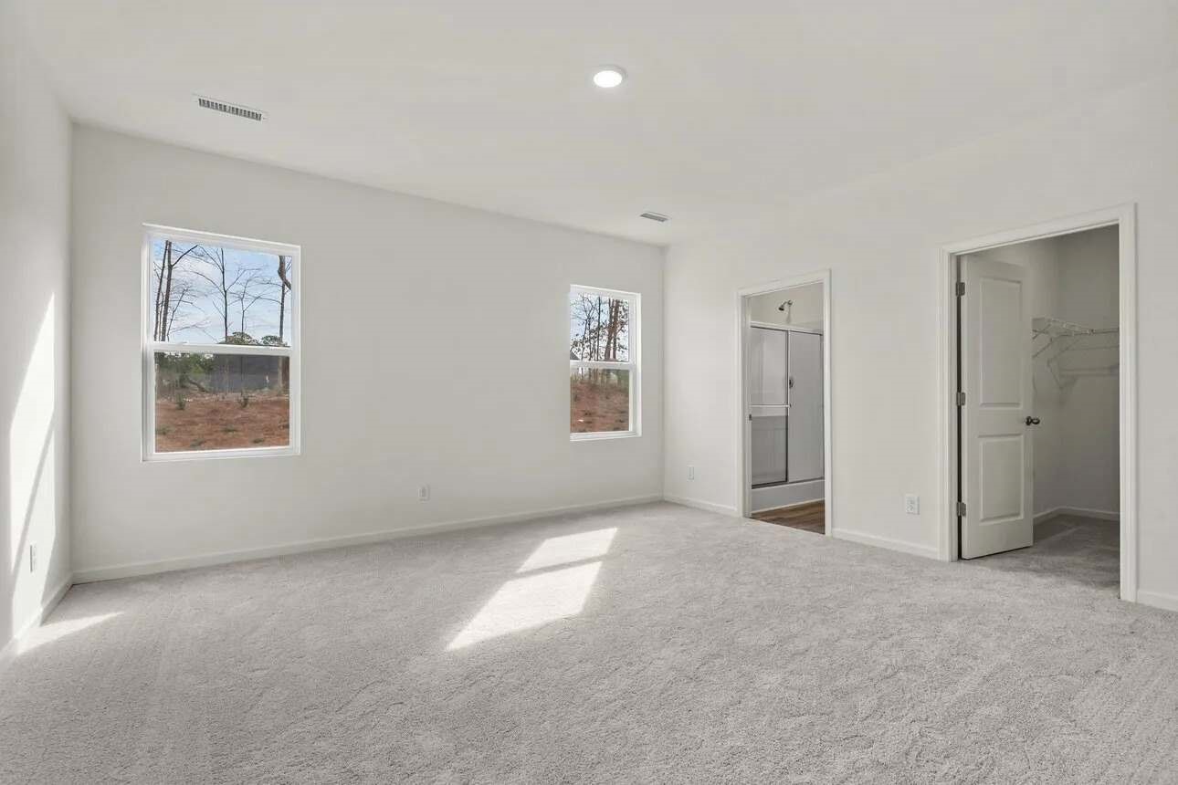 340 Stone Crossing Drive Property Photo 8