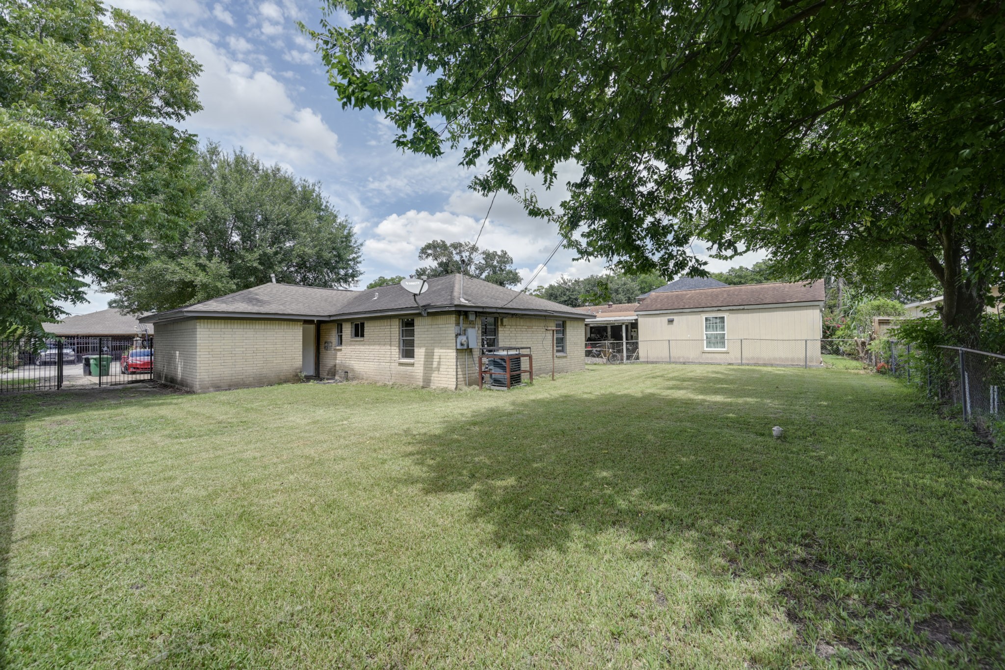 1106 Mooney Road Property Photo 7
