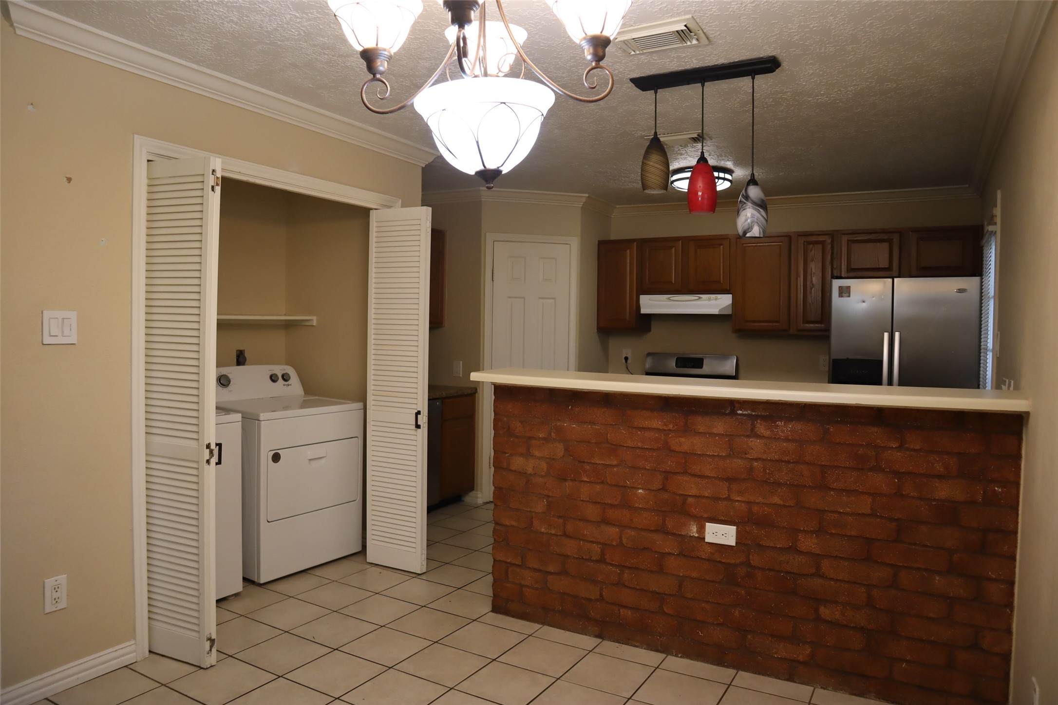 6319 Langham Way Property Photo 4