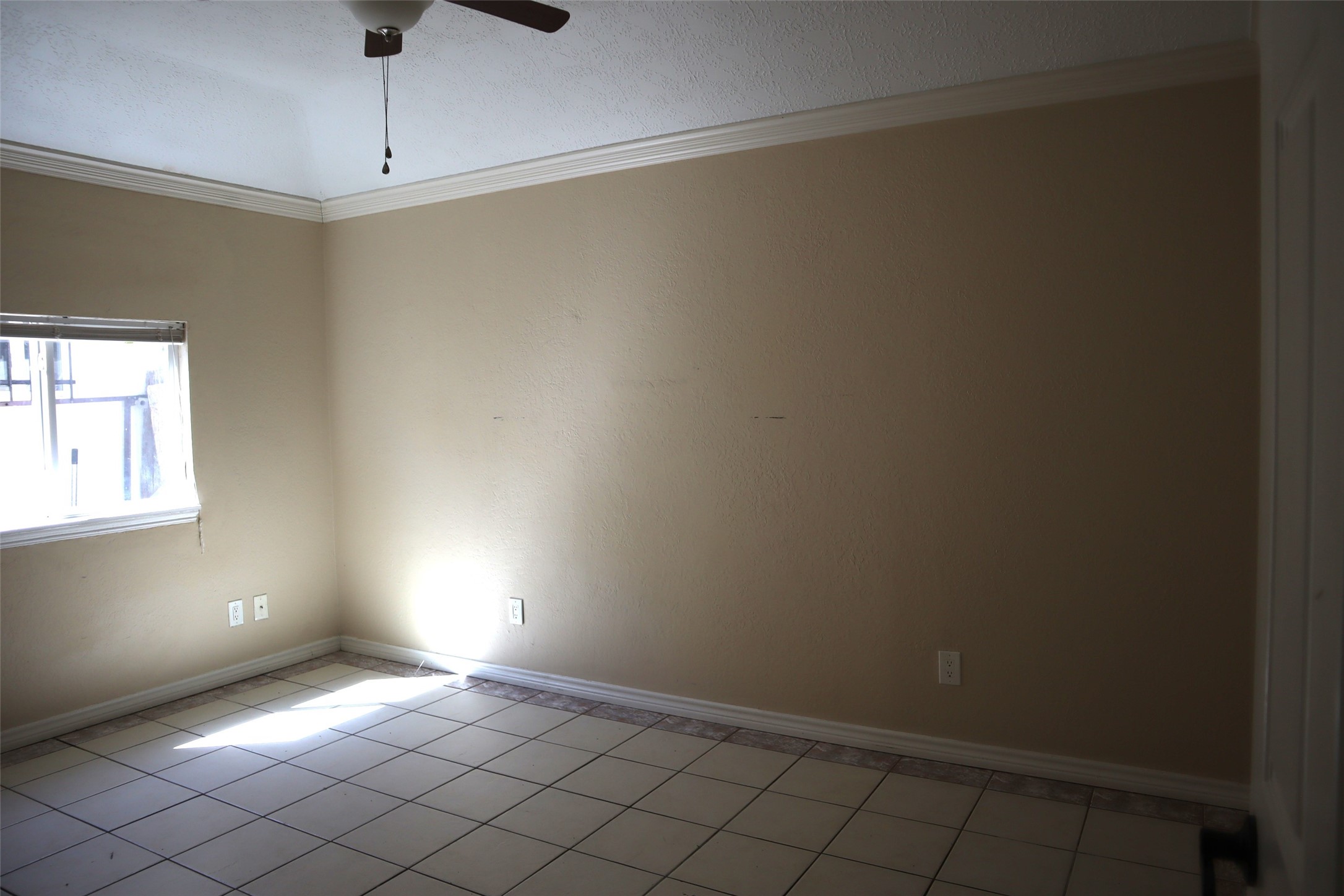 6319 Langham Way Property Photo 5