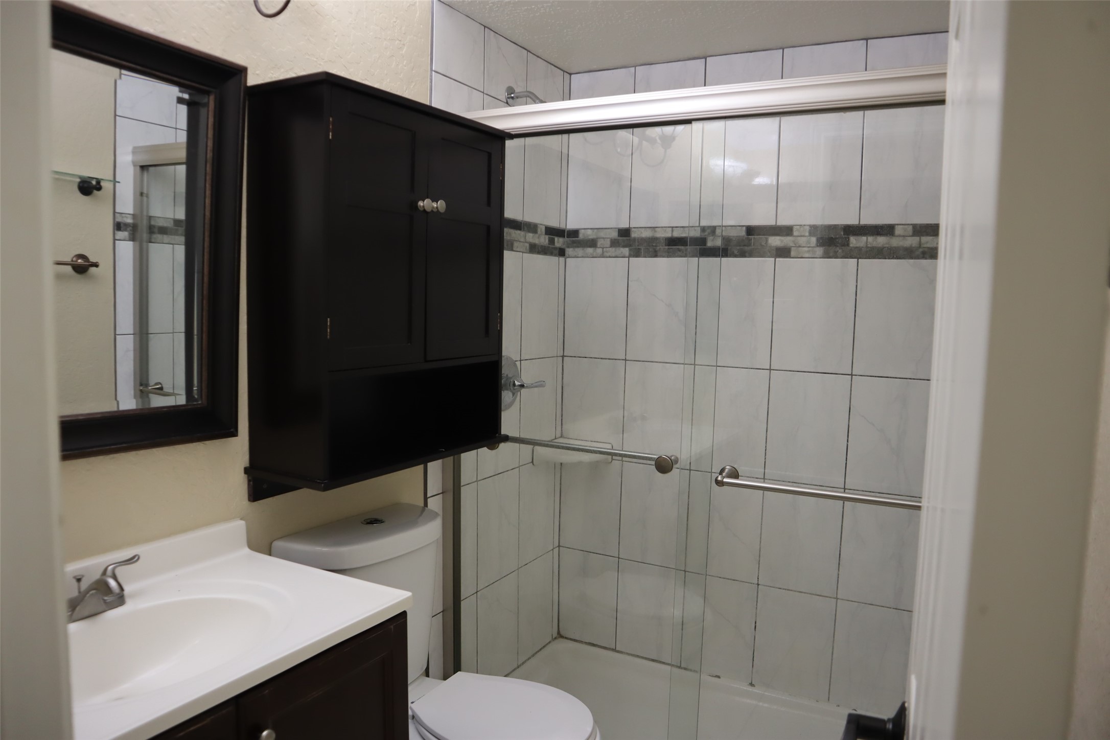 6319 Langham Way Property Photo 9
