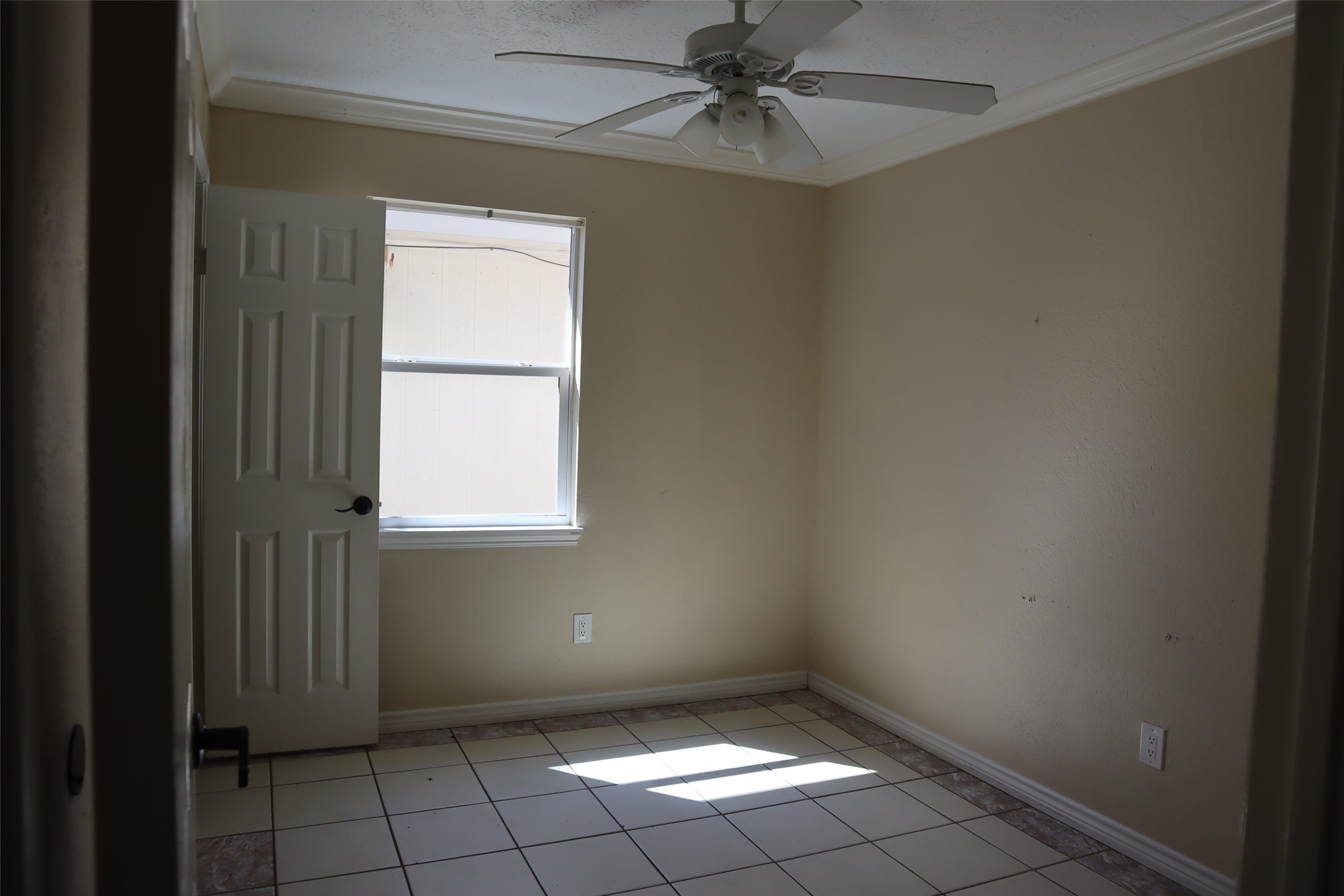 6319 Langham Way Property Photo 10