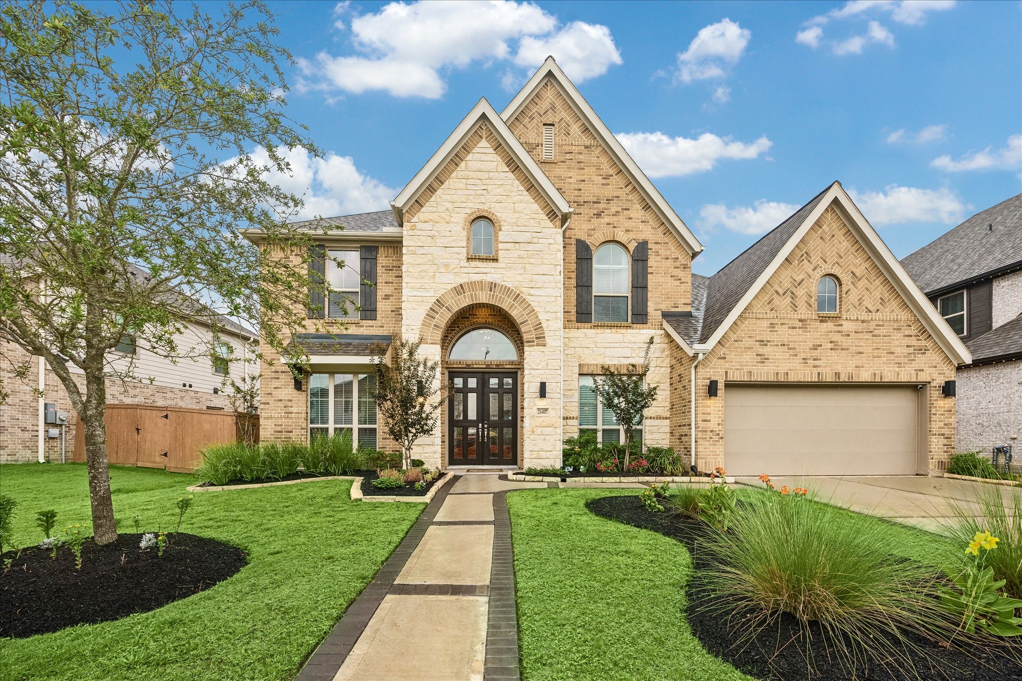 24407 Green Buffalograss Trail Property Photo 1