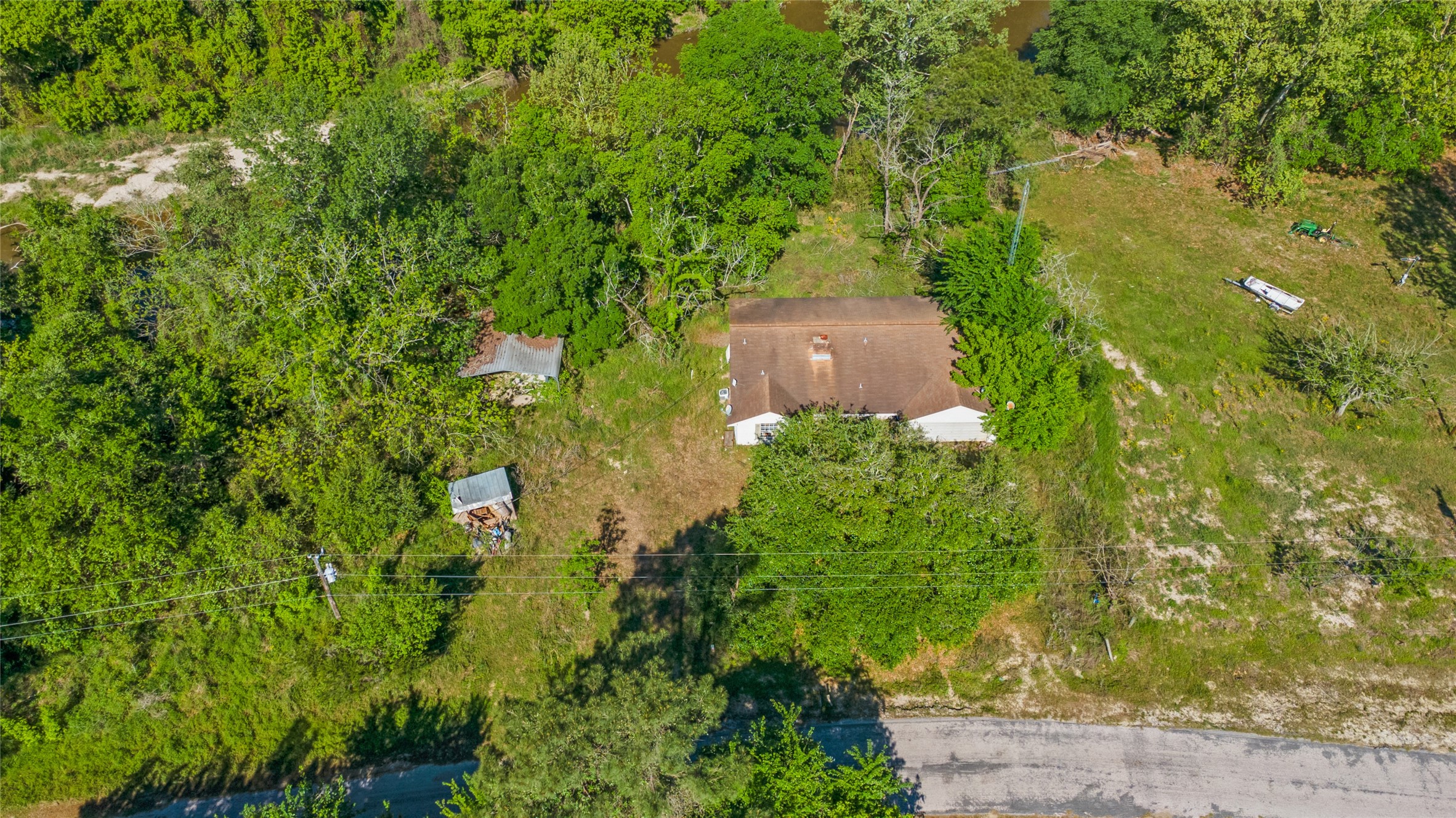 209 Fishermans Trail Property Photo 2