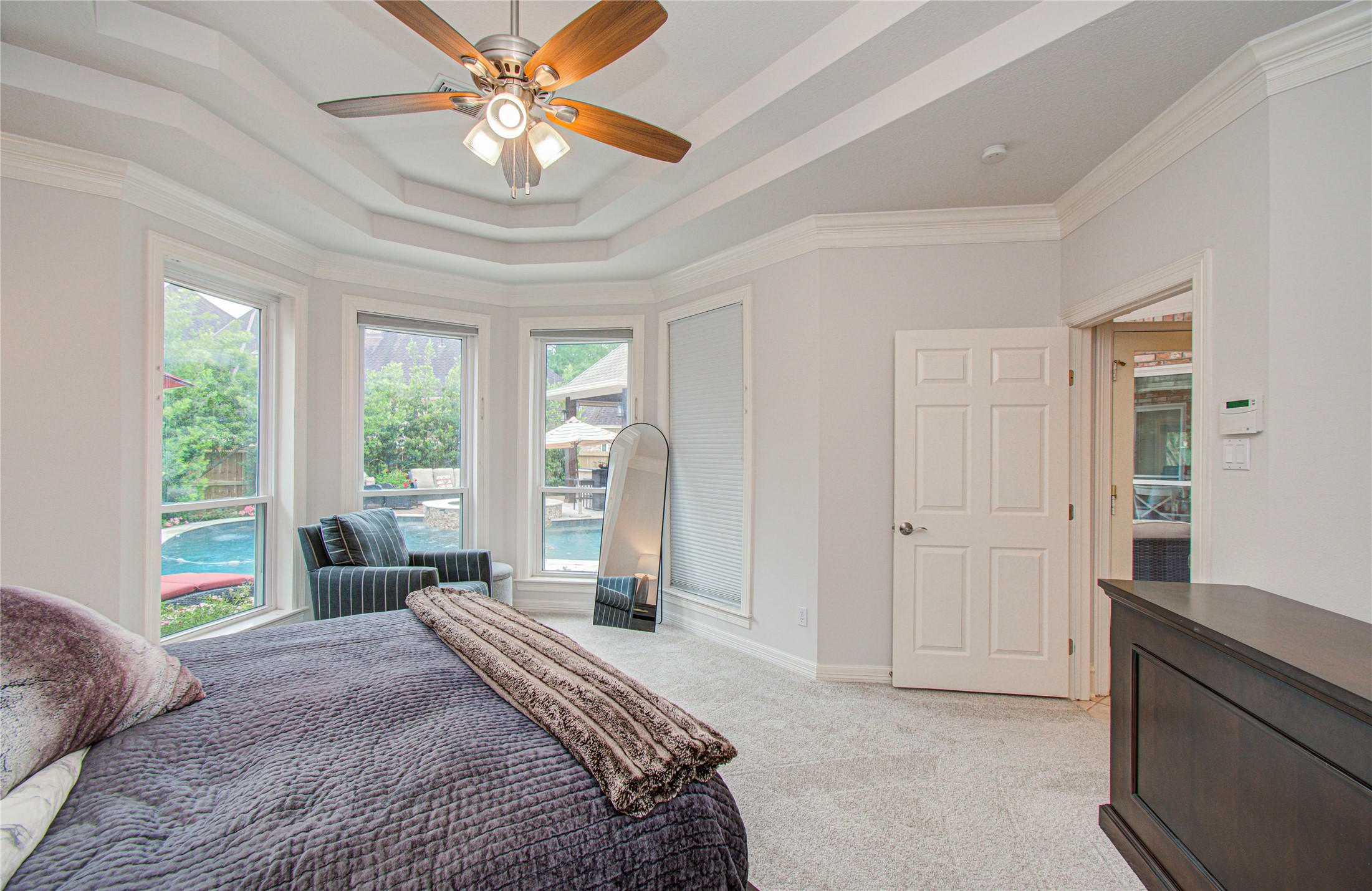 2 English Glade Court Property Photo 29
