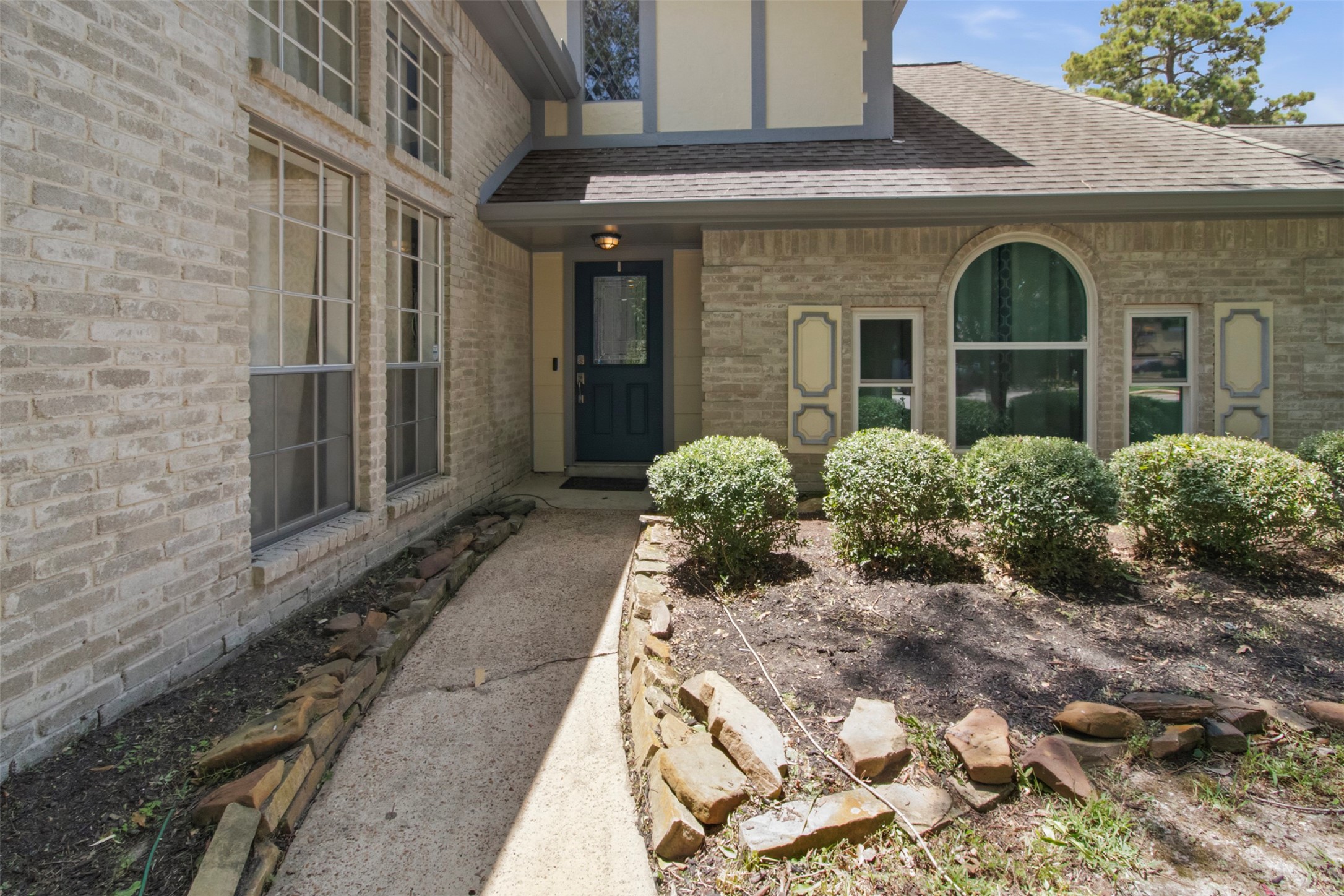 15211 River Park Drive Property Photo 2