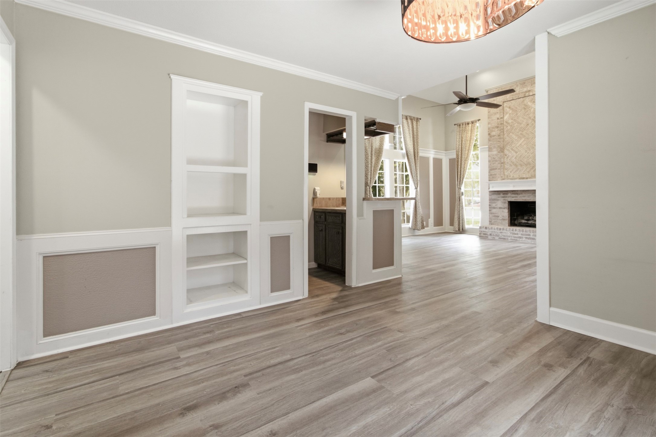 15211 River Park Drive Property Photo 3