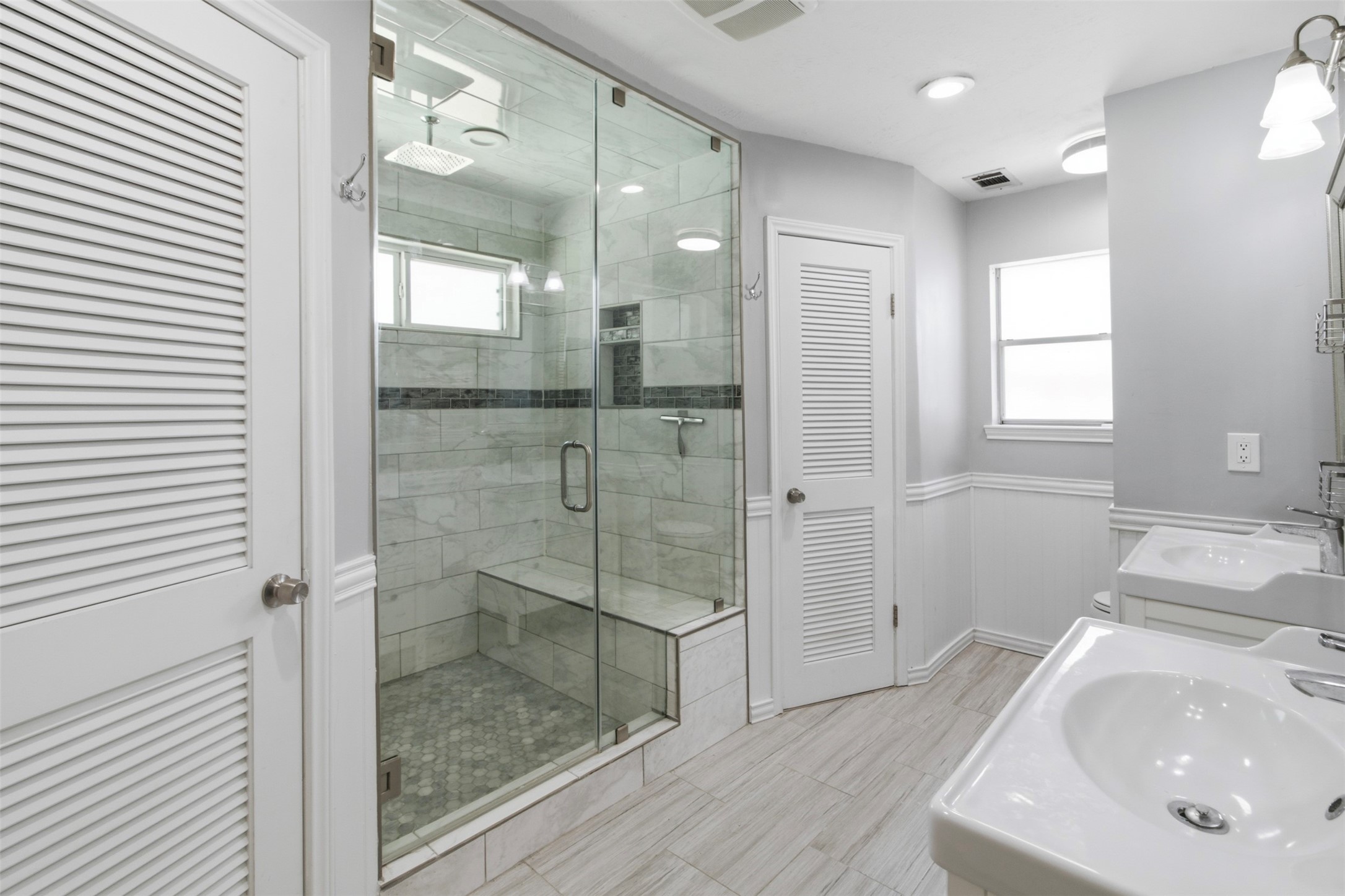 15211 River Park Drive Property Photo 22