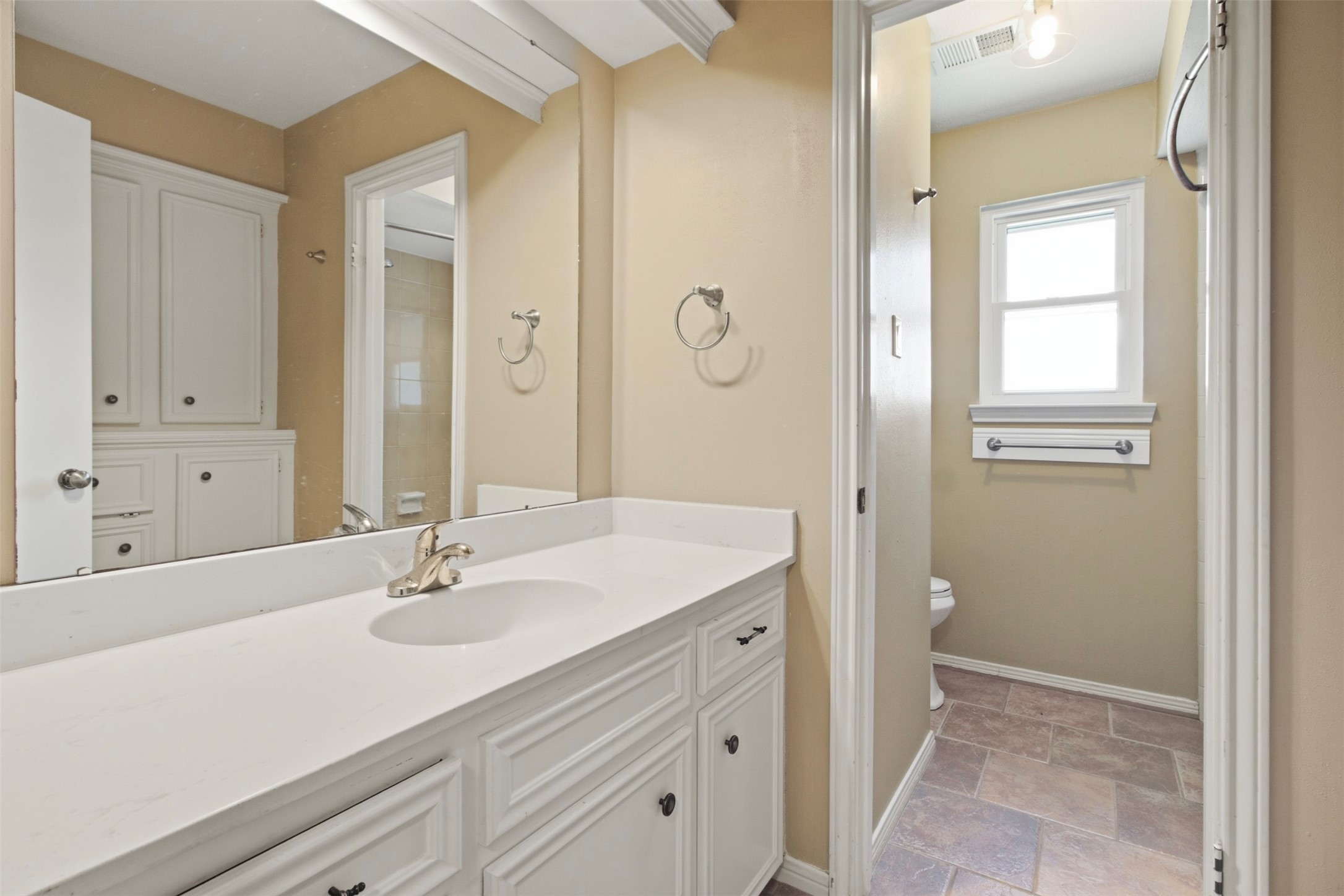 15211 River Park Drive Property Photo 27