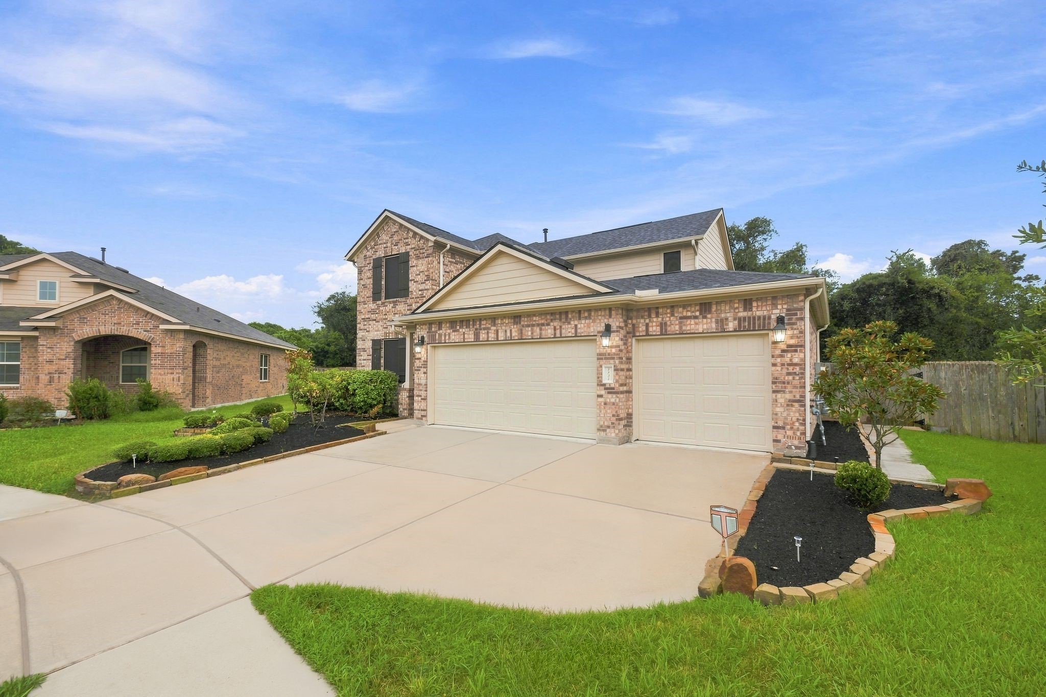 7834 London Tower Lane Property Photo 3