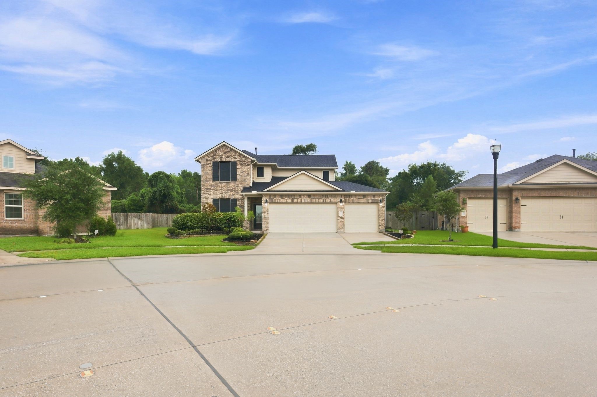 7834 London Tower Lane Property Photo 4