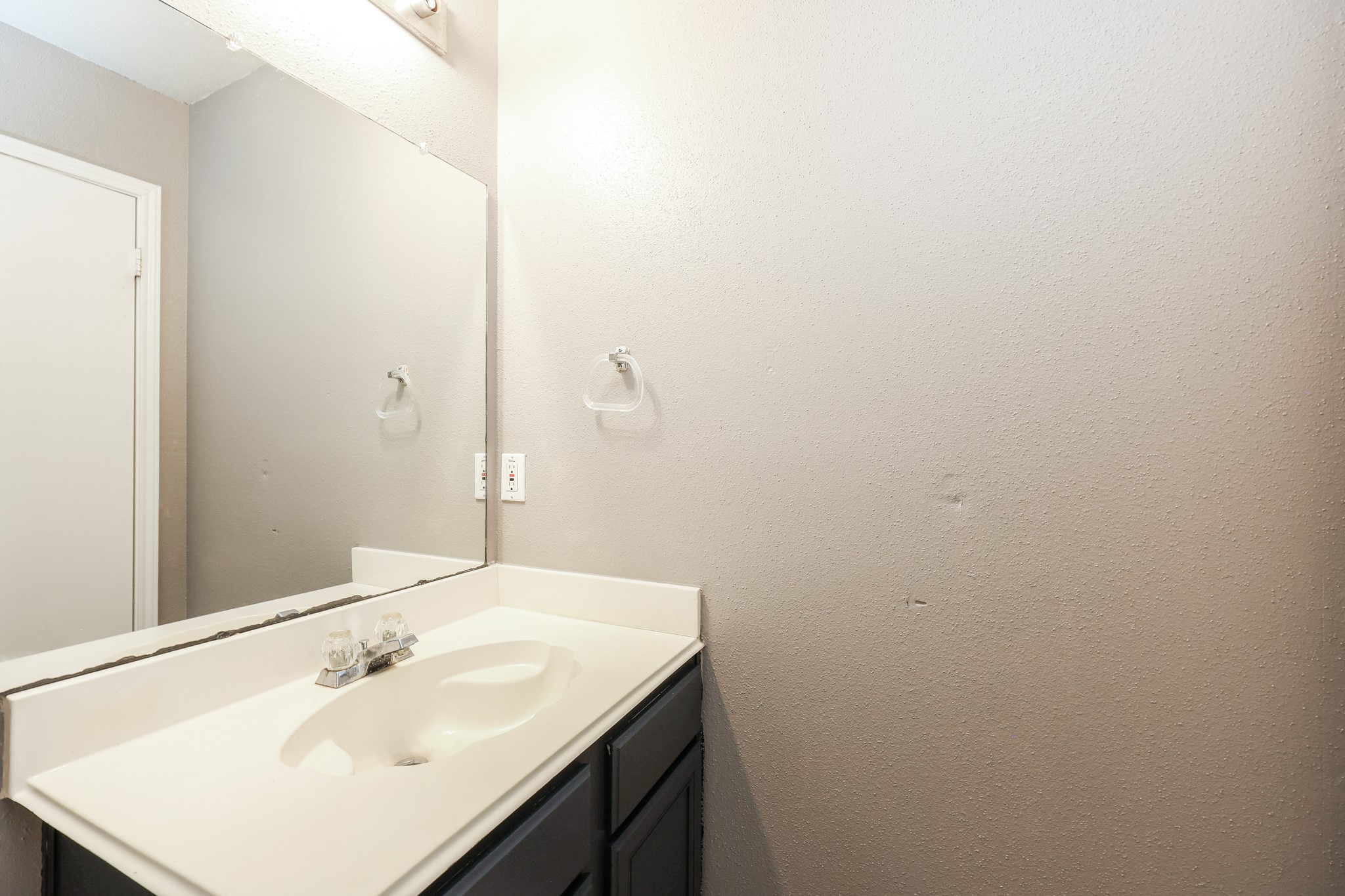 2306 Old Oak Lane Property Photo 17