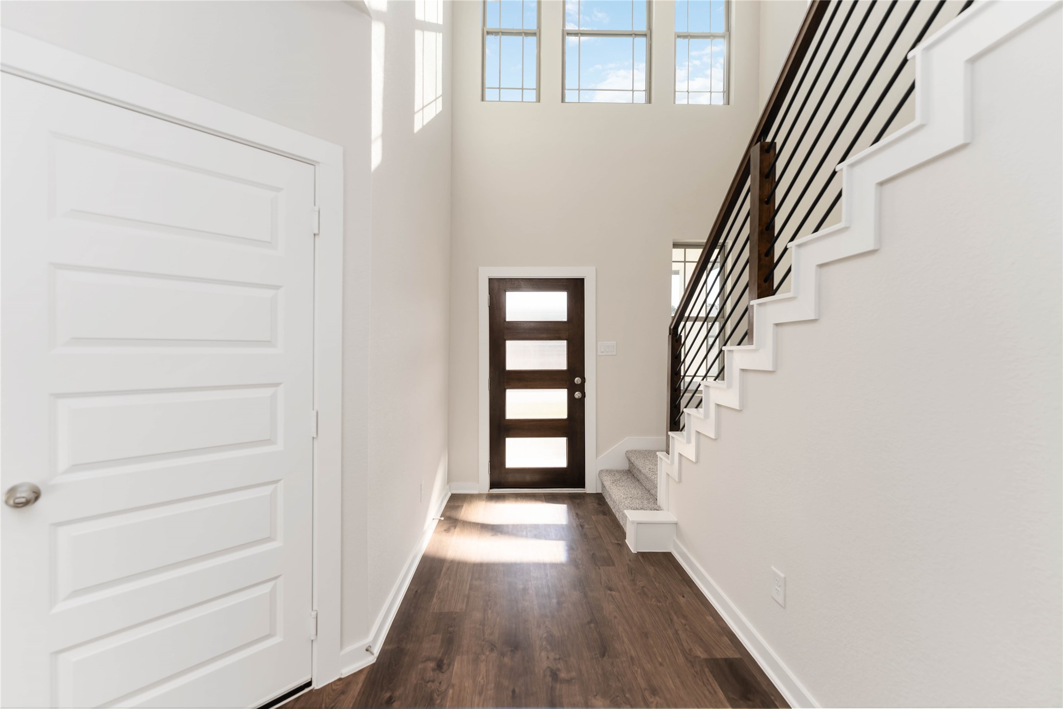 16841 Needlepoint Drive Property Photo 3