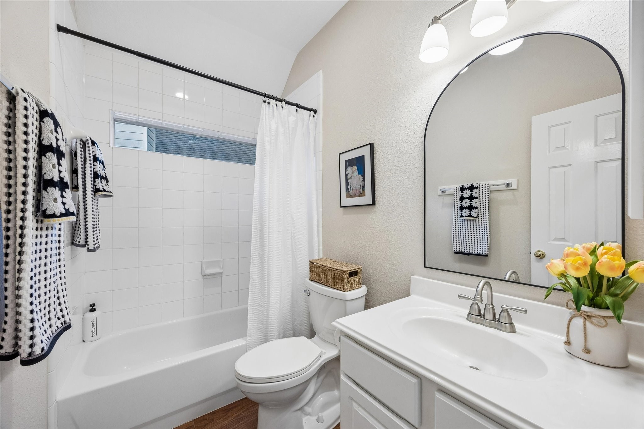 3602 Avey Court Property Photo 6