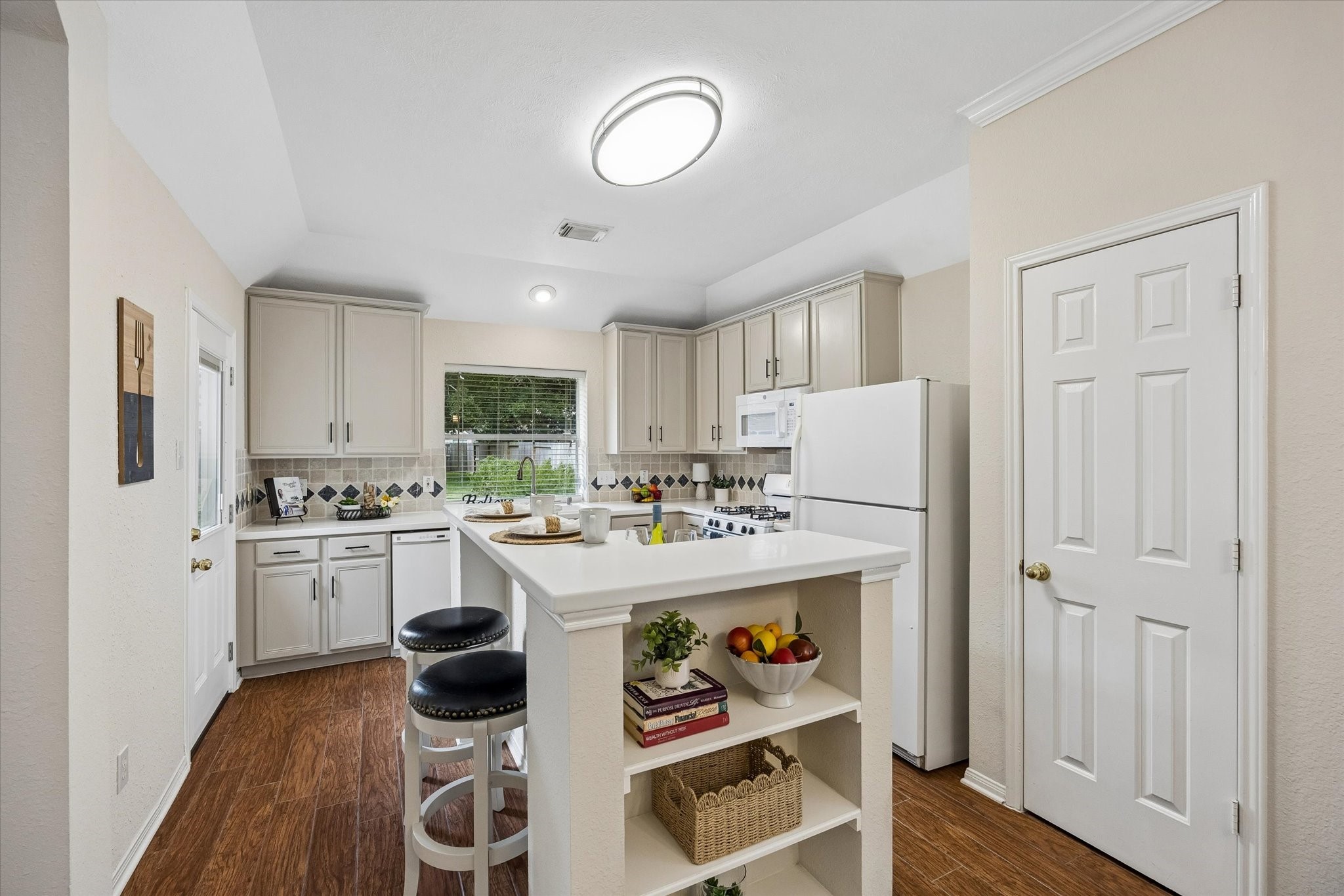 3602 Avey Court Property Photo 13