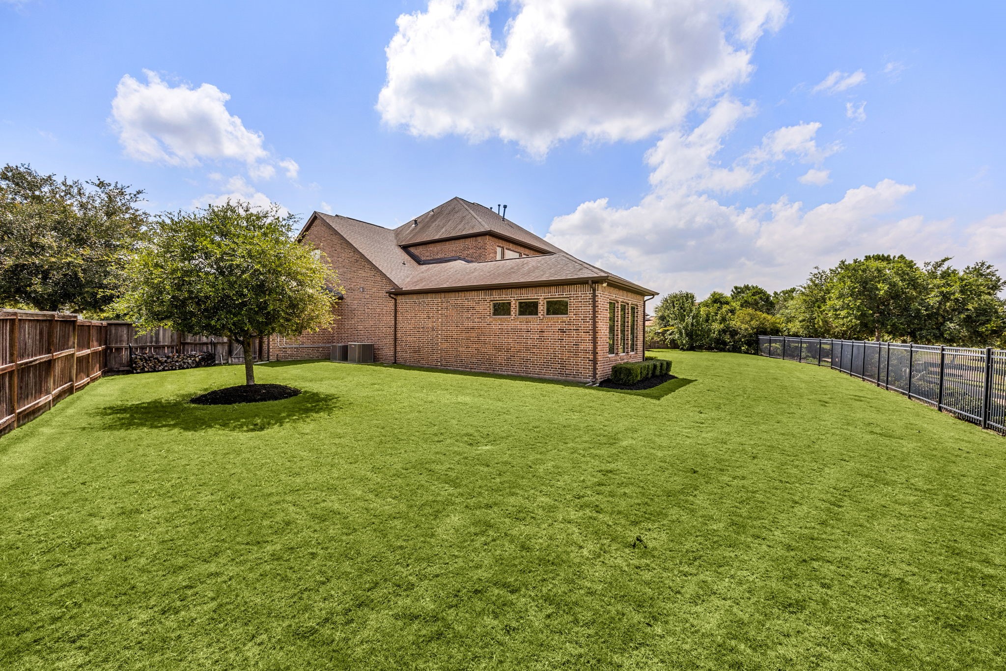 7046 N Savannah Run Property Photo 44
