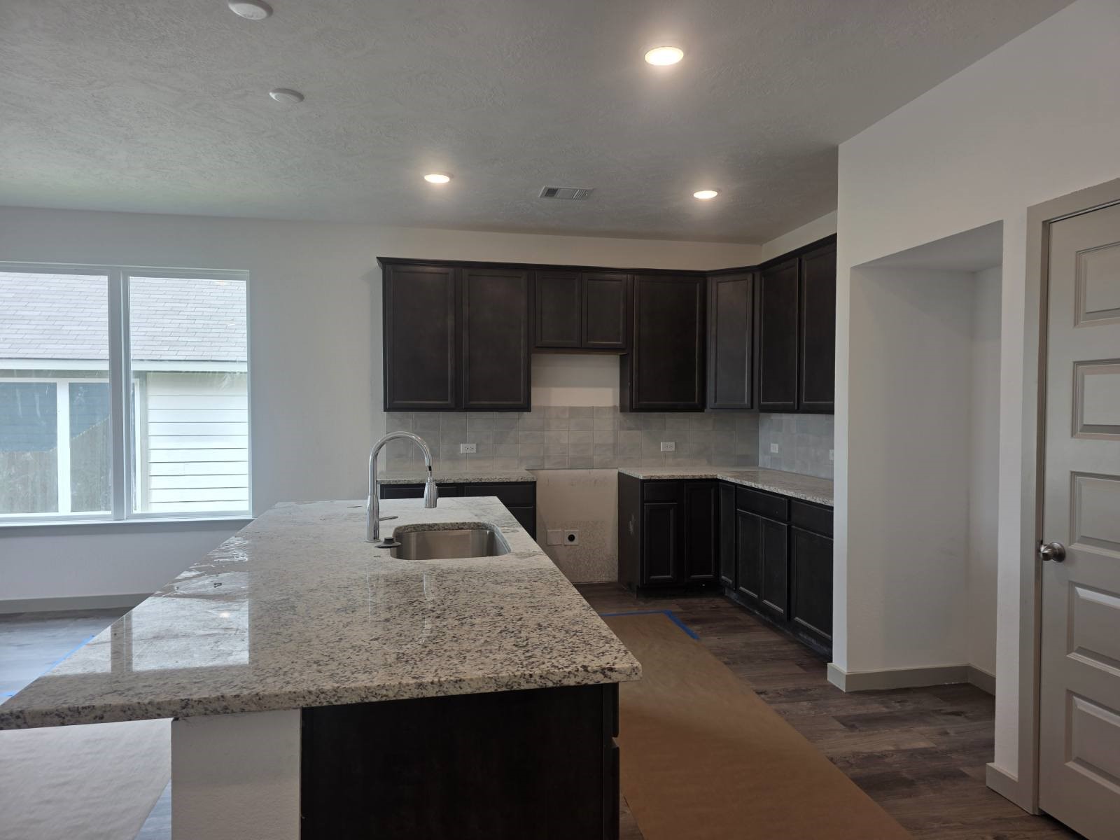 1494 Lake Ridge Drive Property Photo 4