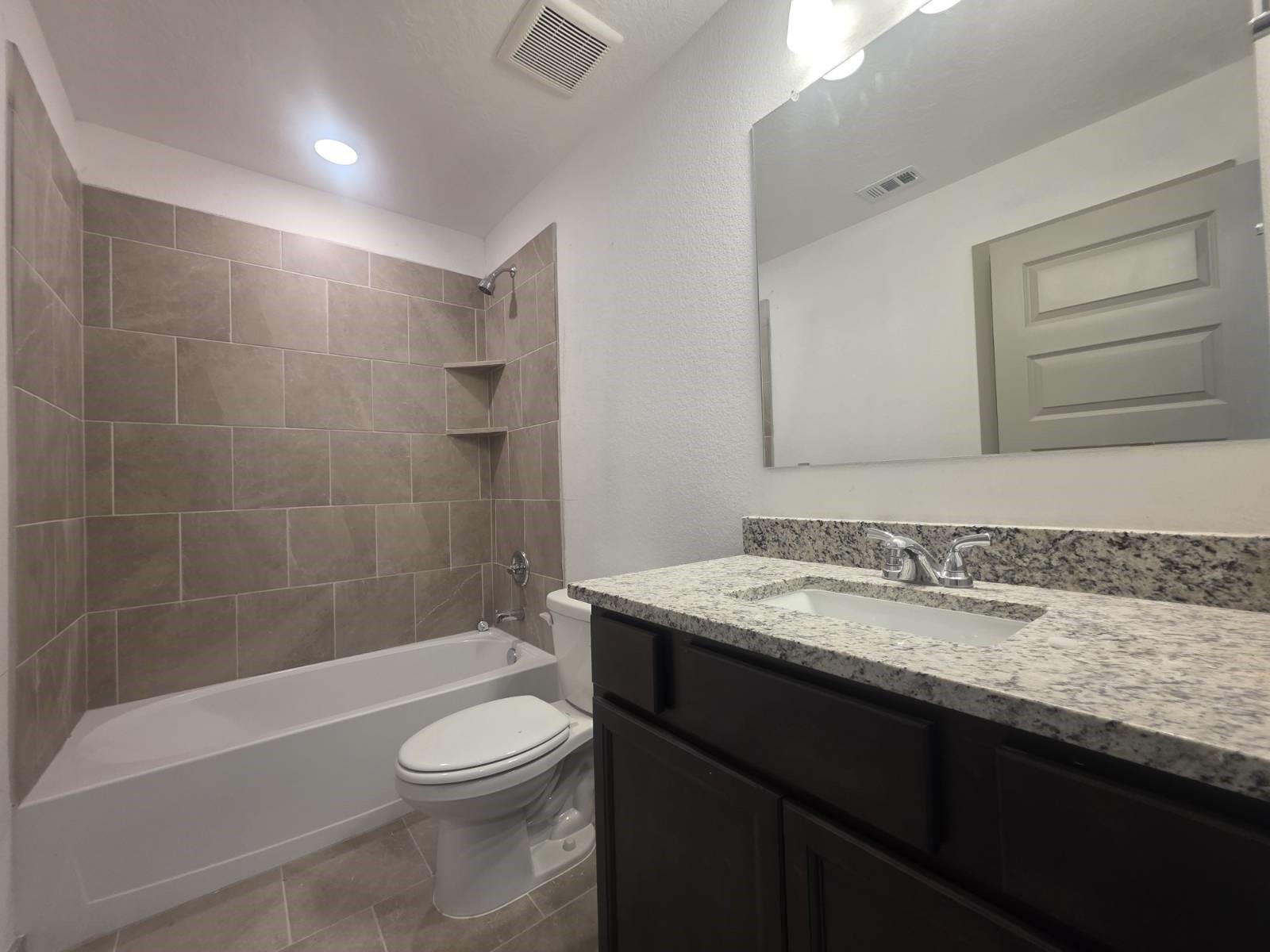 1494 Lake Ridge Drive Property Photo 10