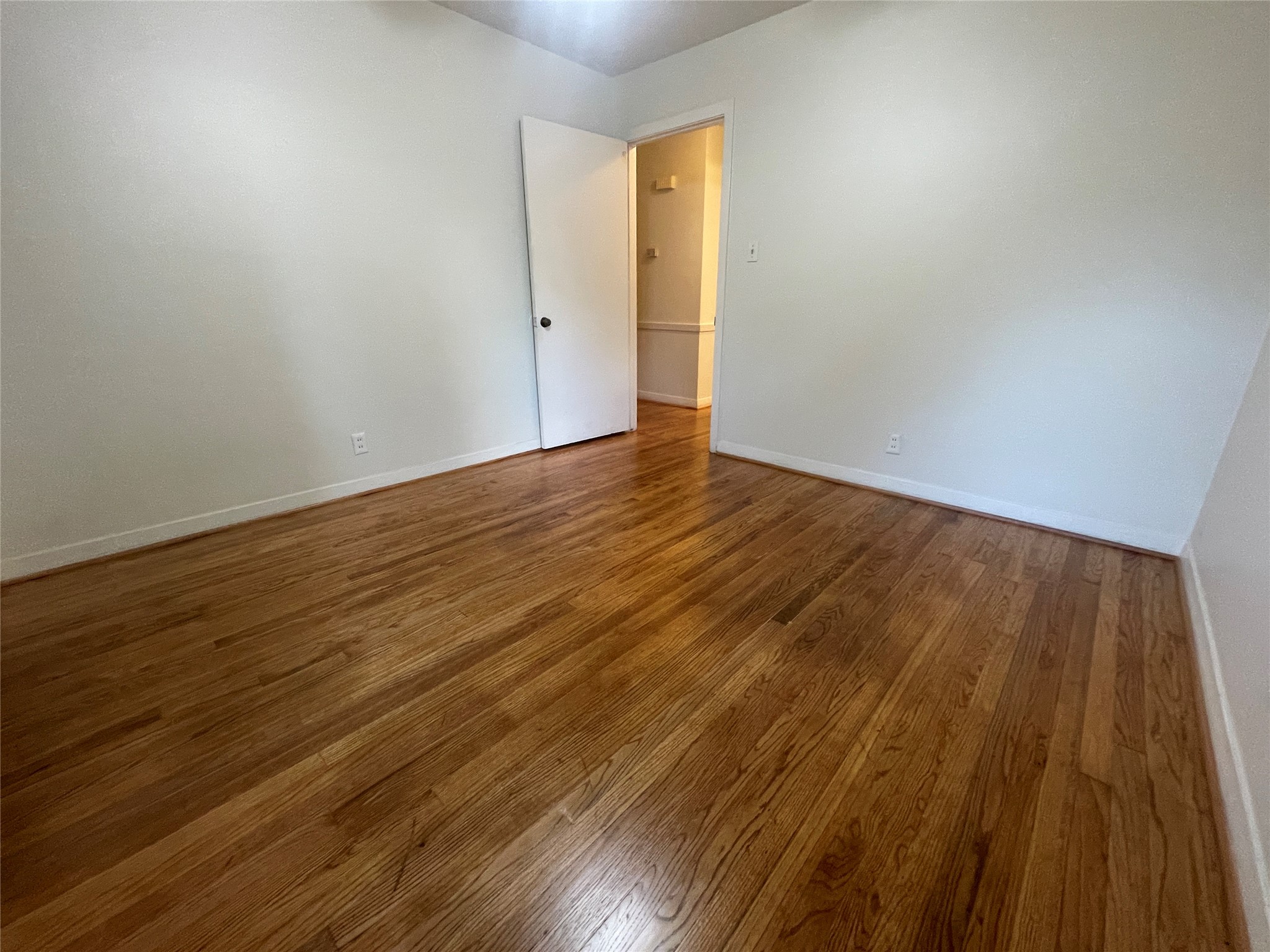 5042 Grape Street Property Photo 15