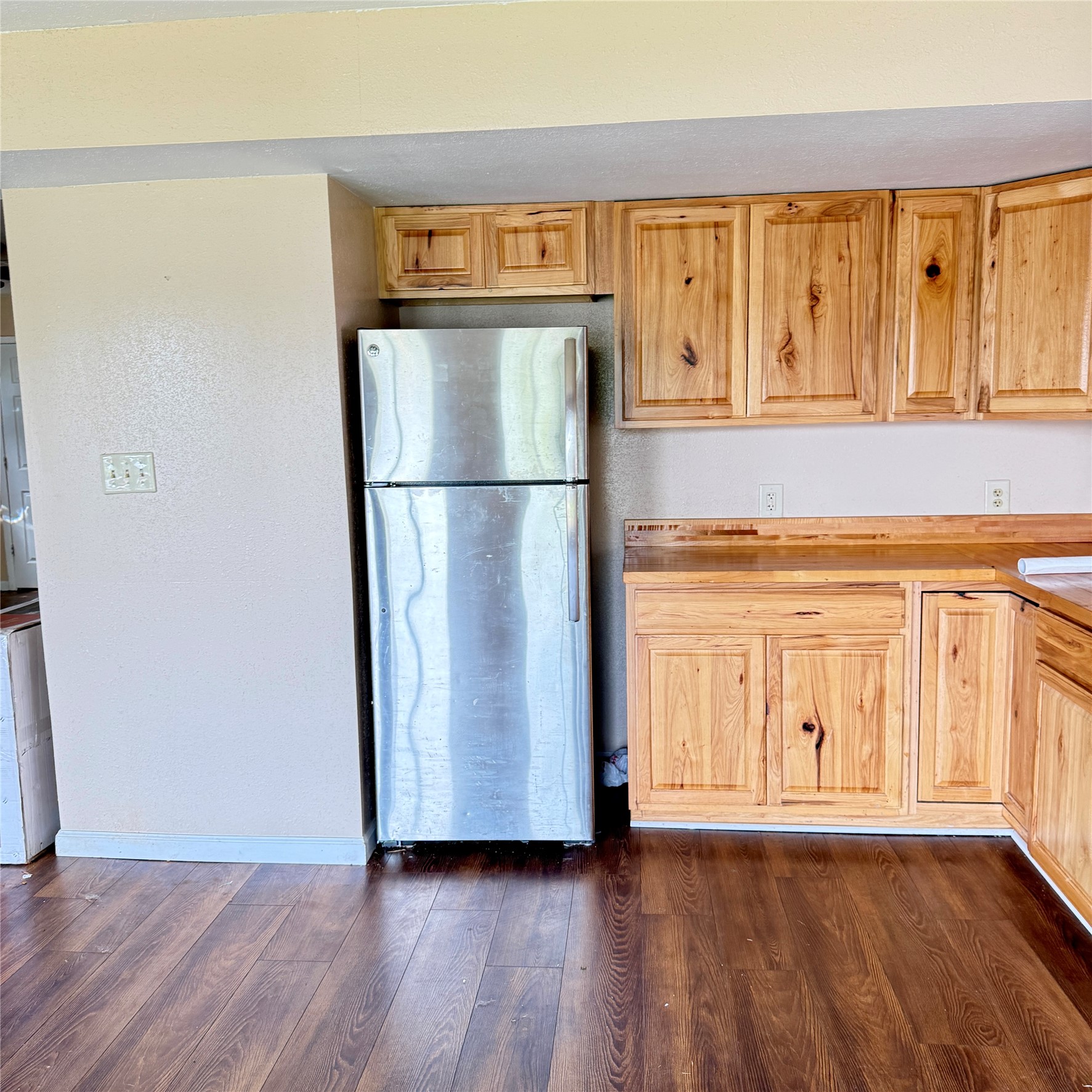 6326 County Road 659 Lower Unit Property Photo 3