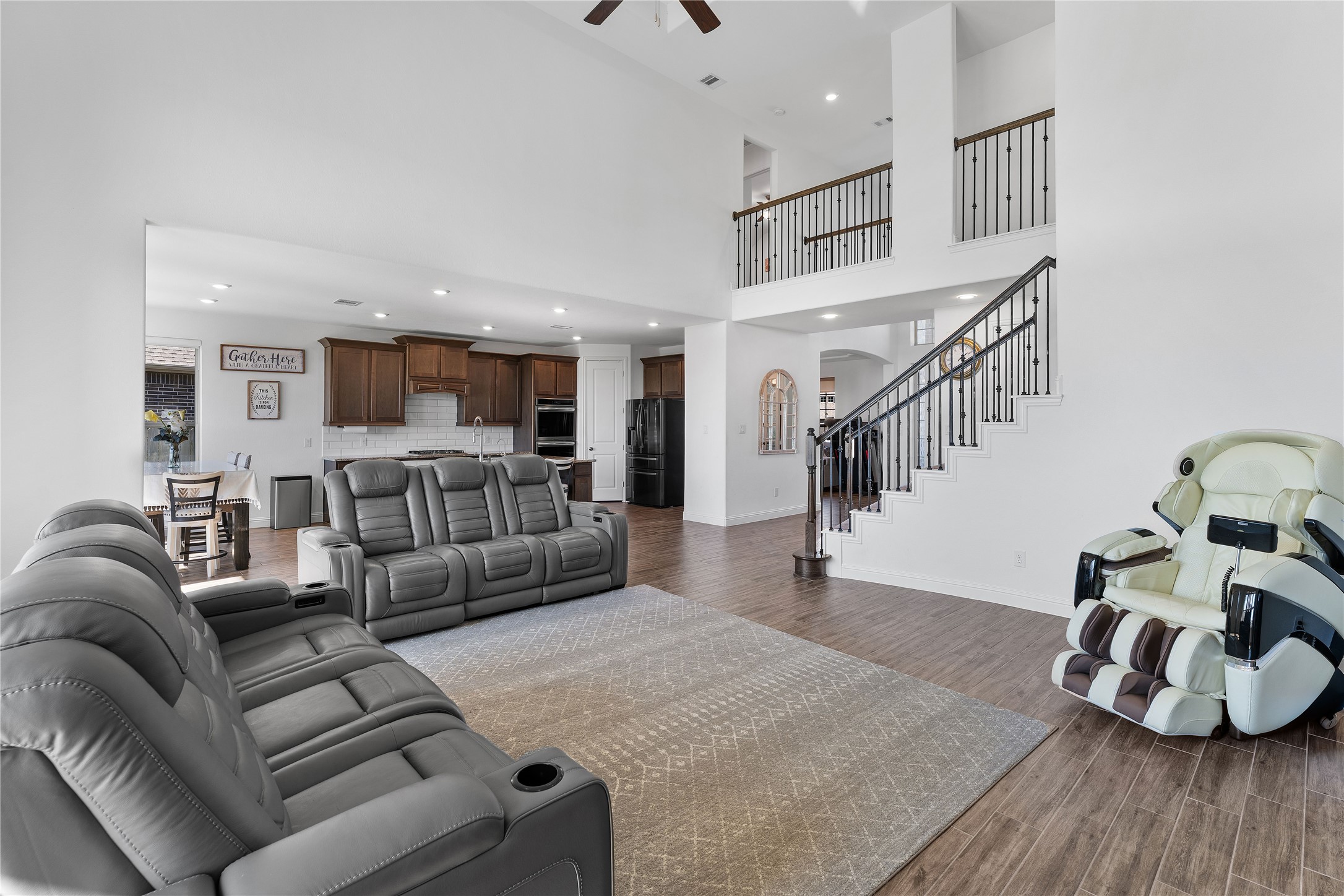 6507 Poplar Meadow Lane Property Photo 8
