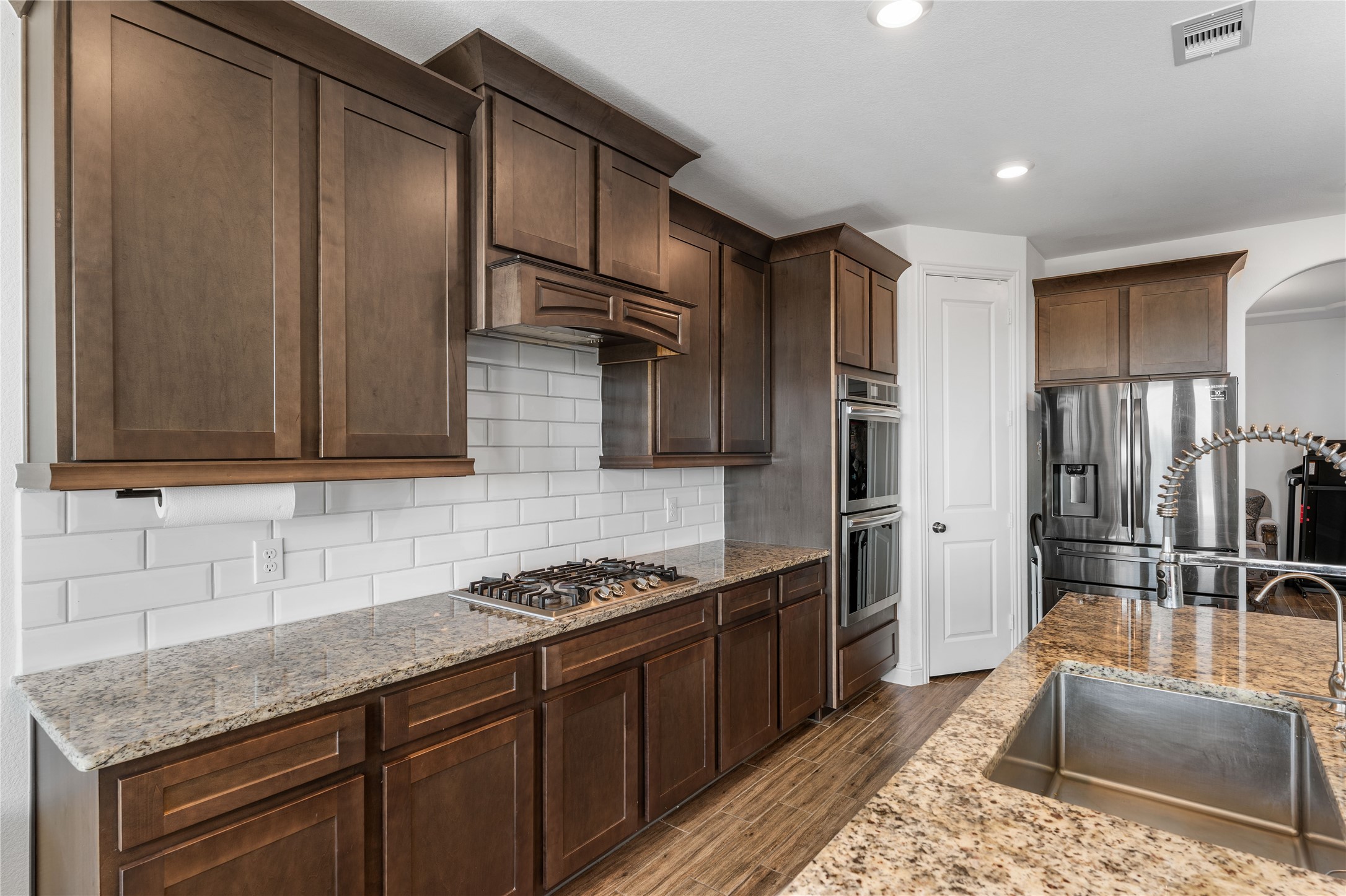 6507 Poplar Meadow Lane Property Photo 14