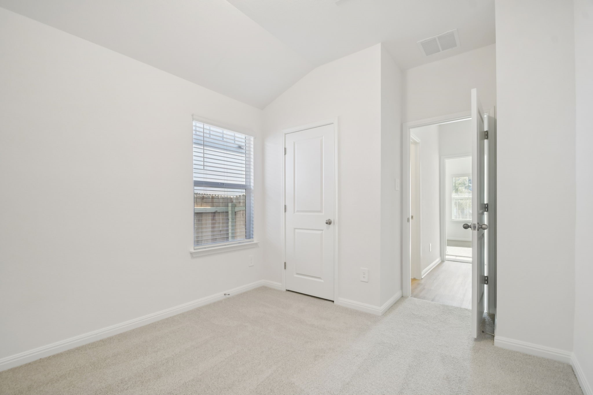 17218 Teddy Trace Drive Property Photo 4