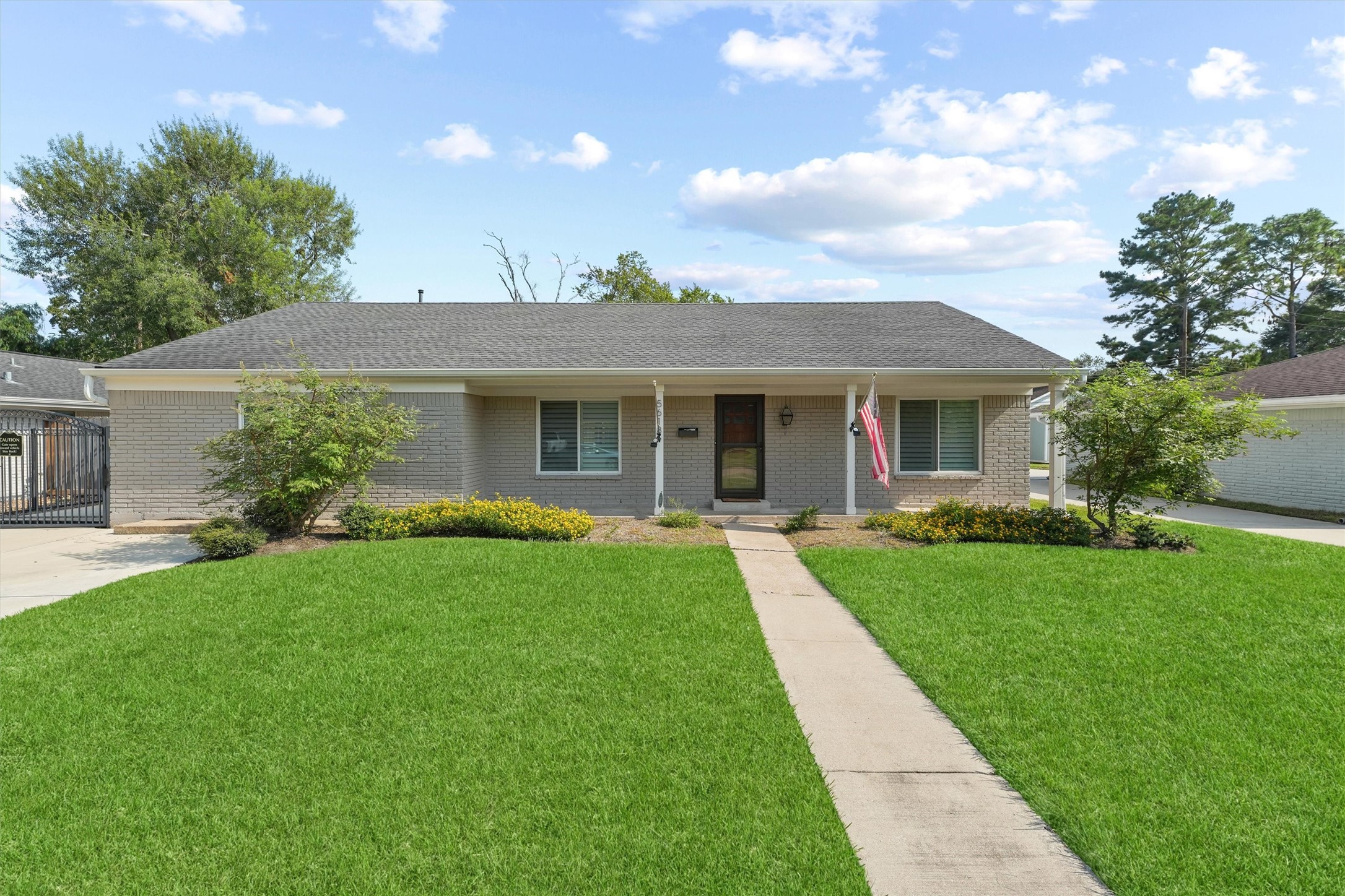5618 Dawnridge Drive Property Photo 1