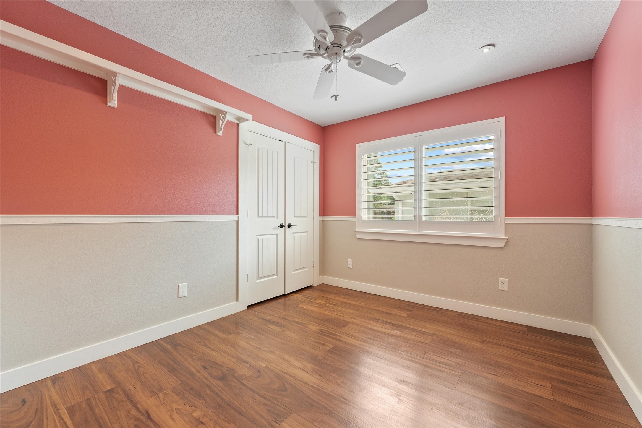 5618 Dawnridge Drive Property Photo 7