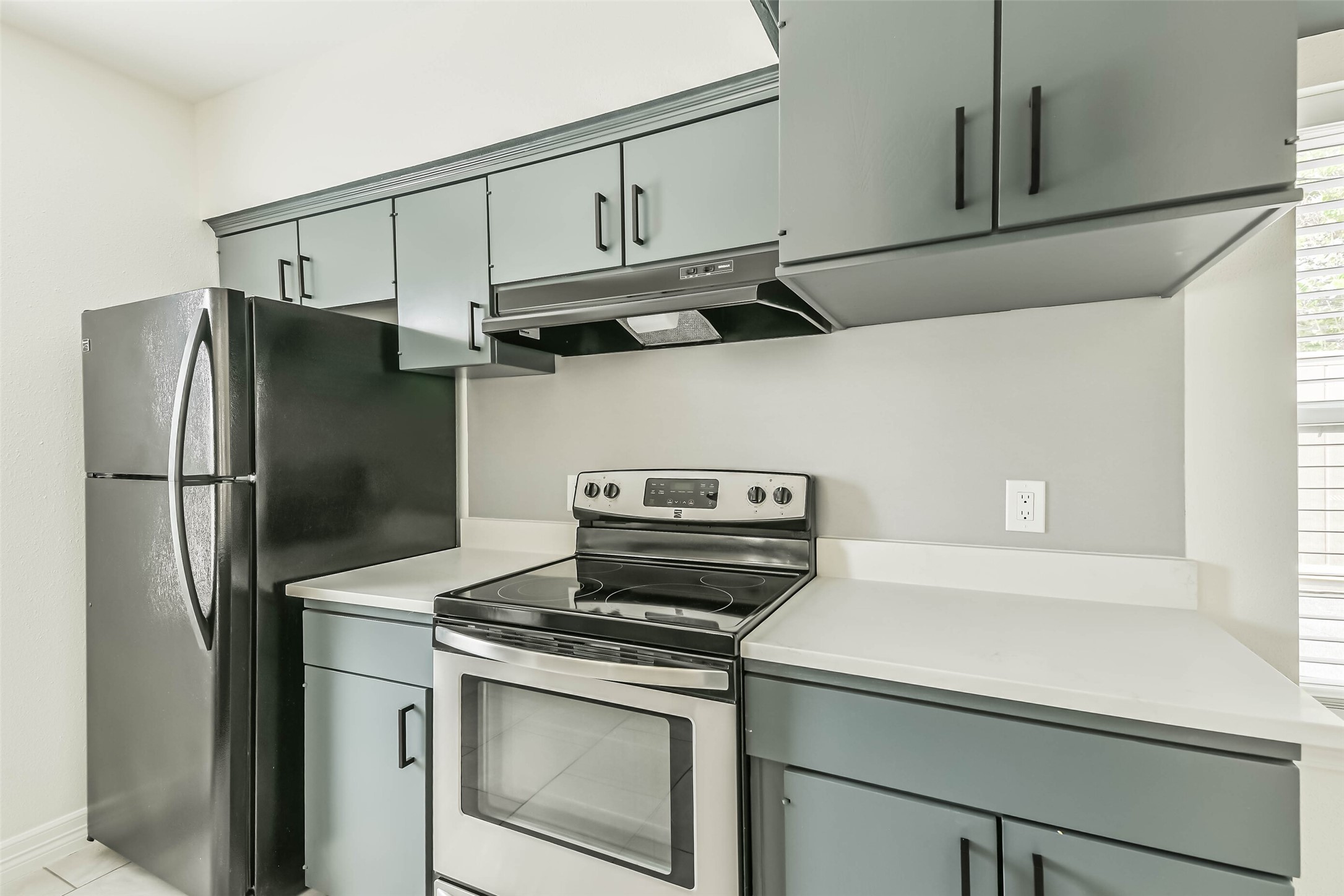 5922 Fairdale Lane C Property Photo 13