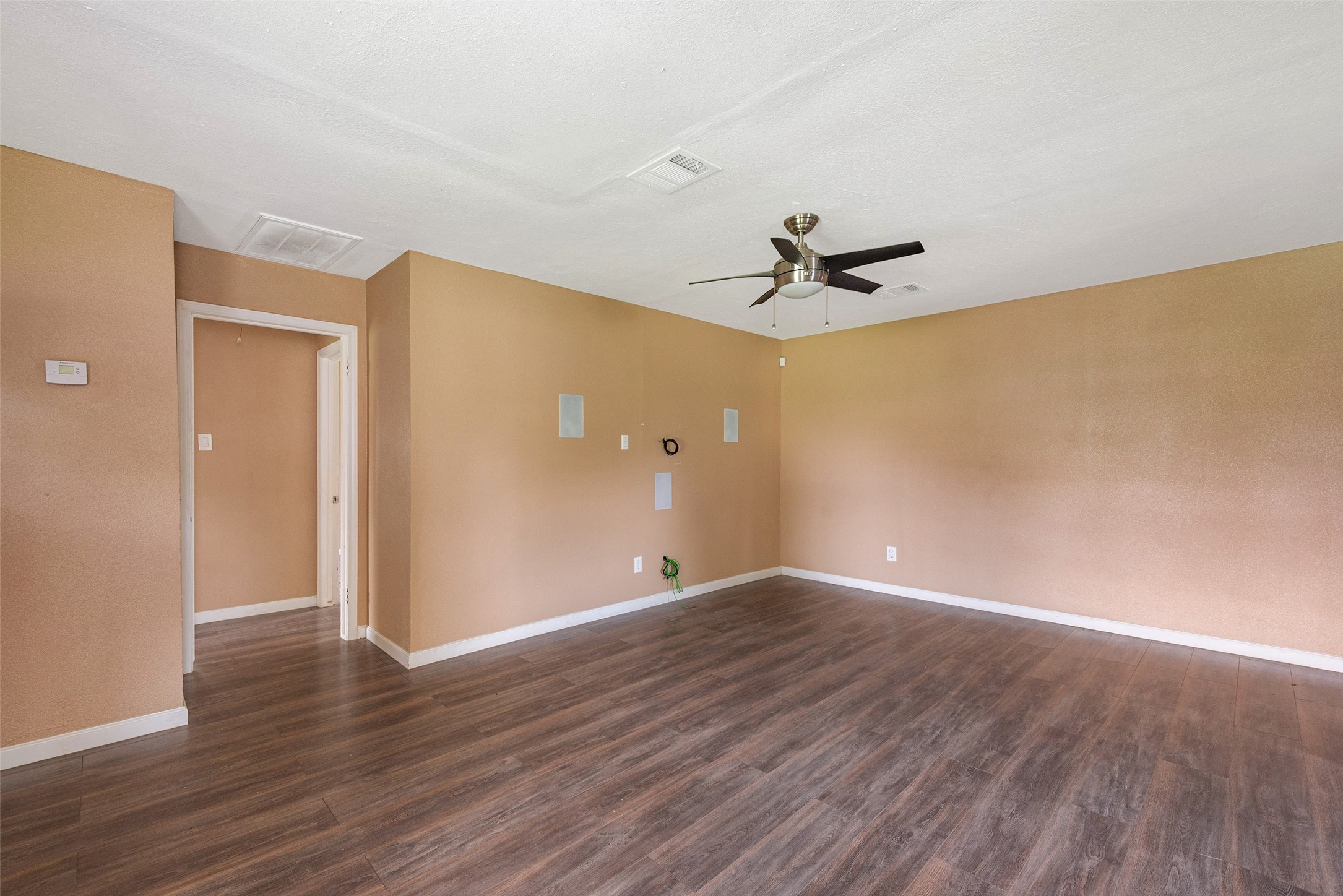 202 Norview Drive Property Photo 4