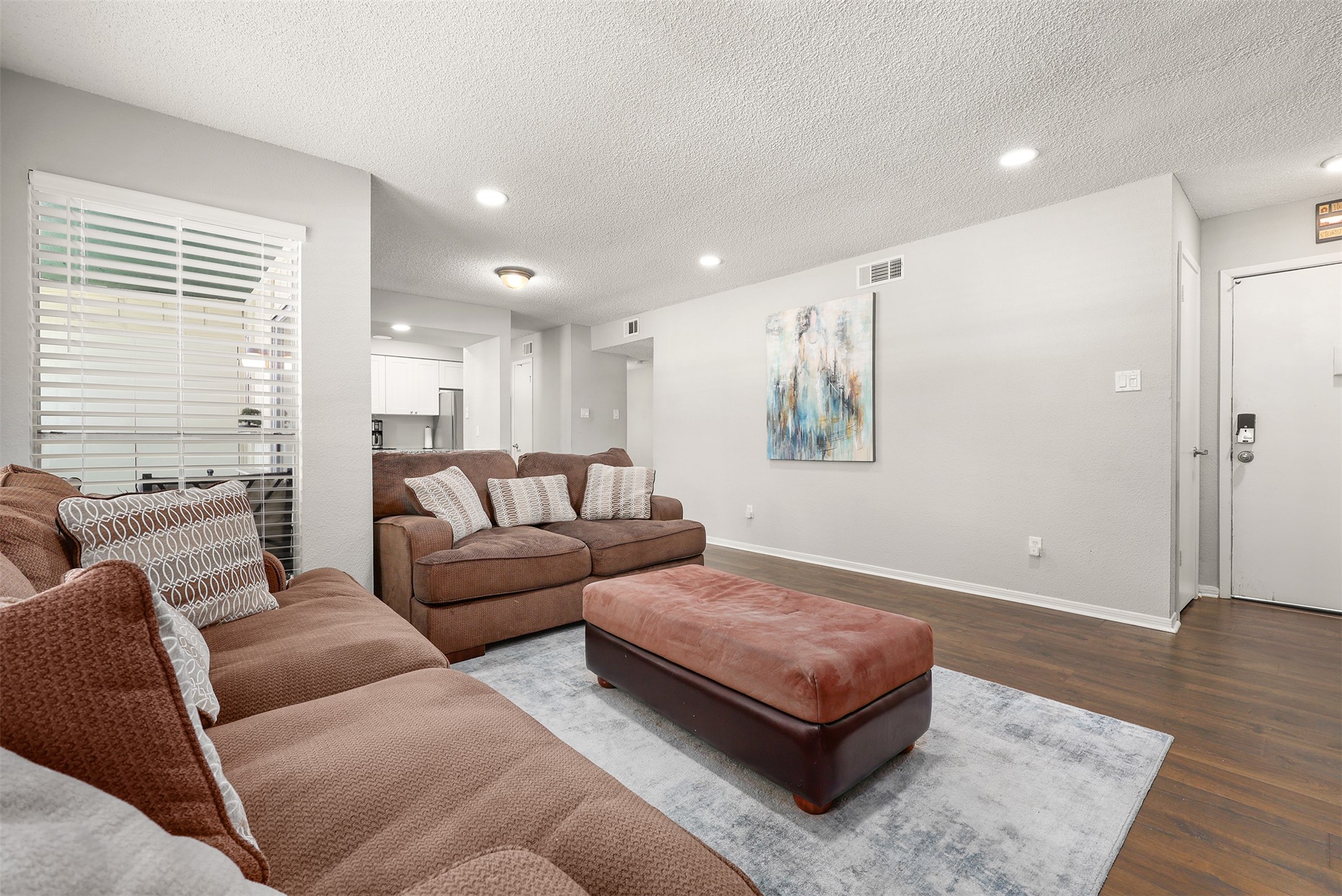 1516 Bay Area Boulevard D2 Property Photo 5