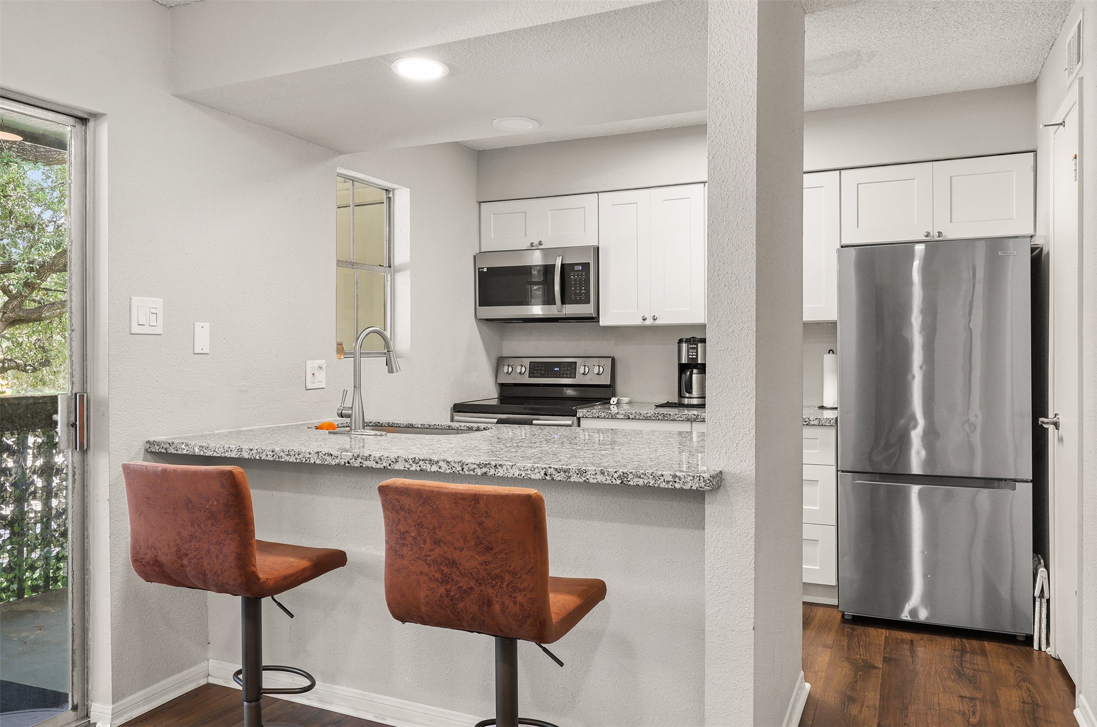 1516 Bay Area Boulevard D2 Property Photo 6