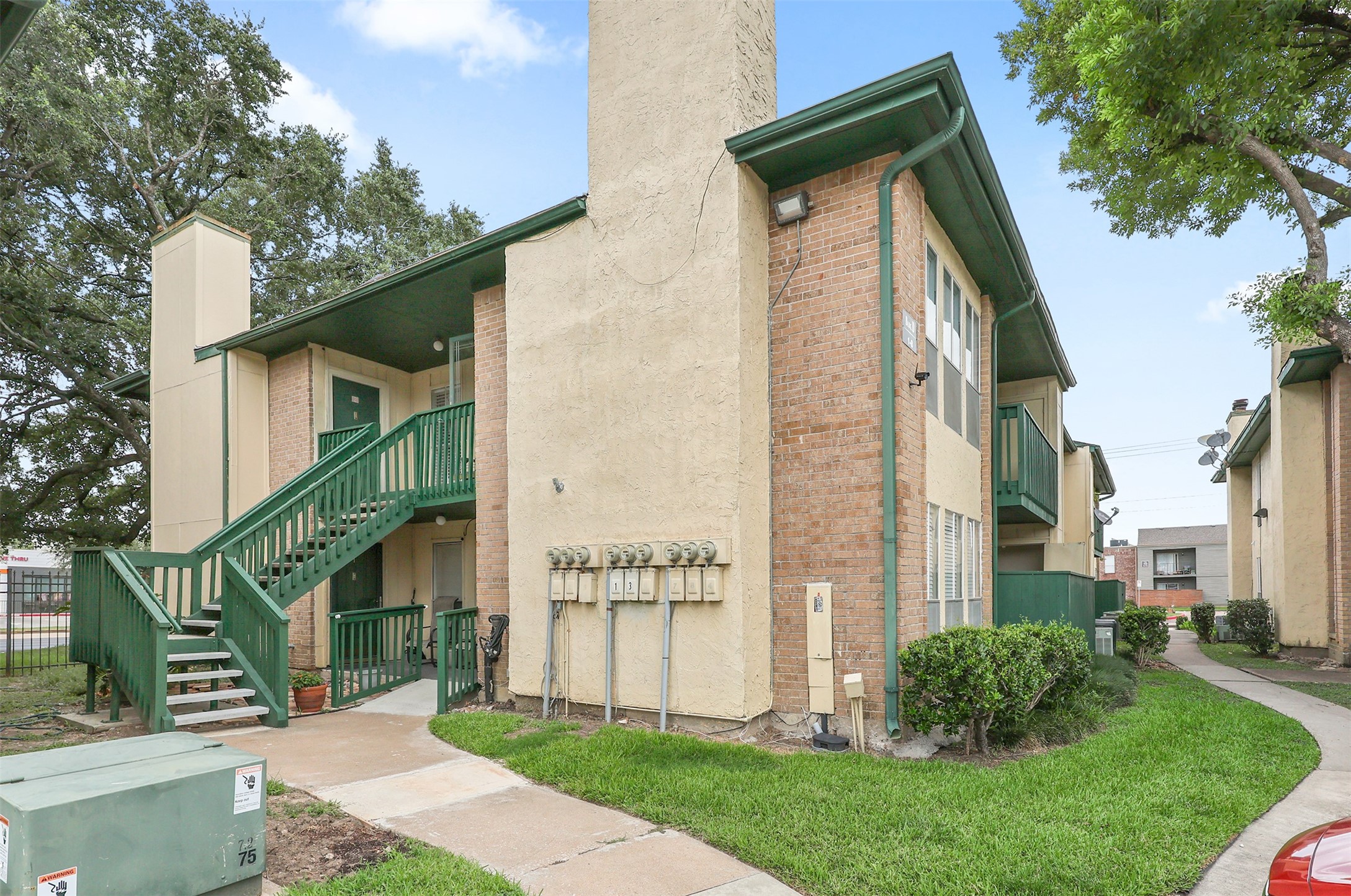 1516 Bay Area Boulevard D2 Property Photo 18