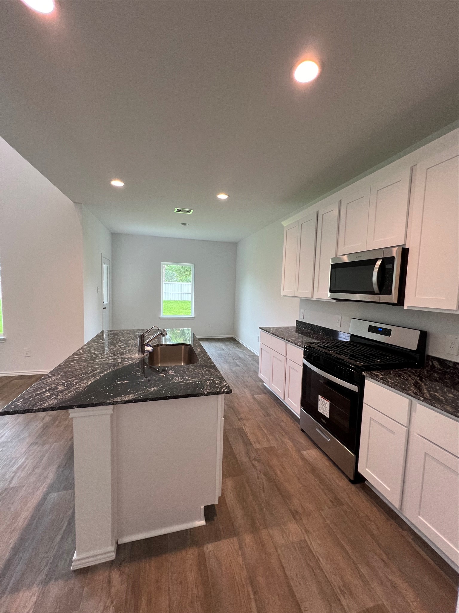 2712 Bryan Grove Lane Property Photo 12
