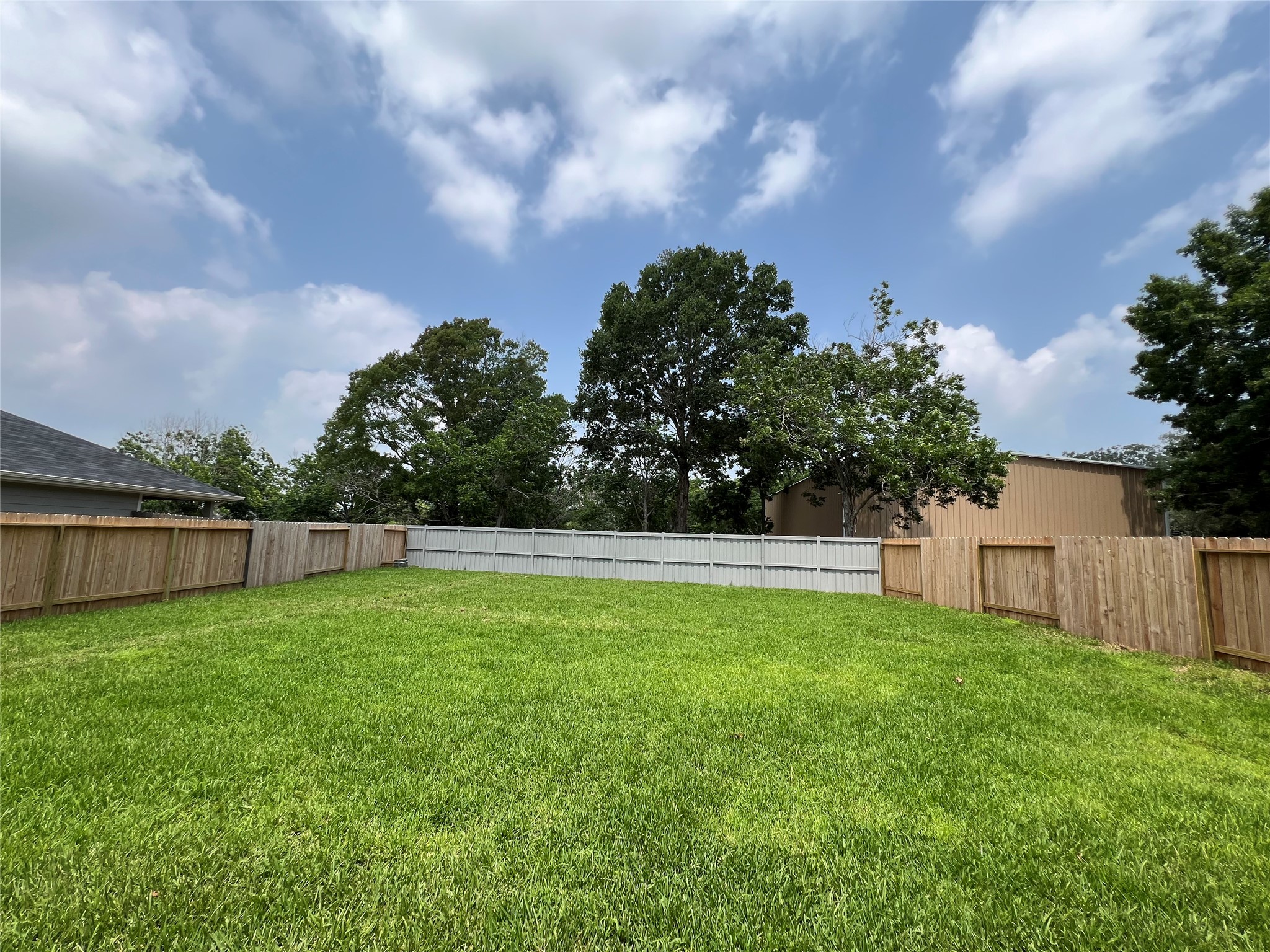 2712 Bryan Grove Lane Property Photo 13