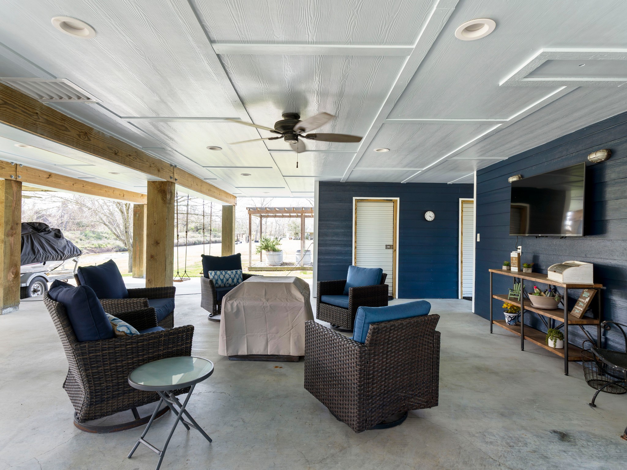 890 Exotic Isle Drive Property Photo 10