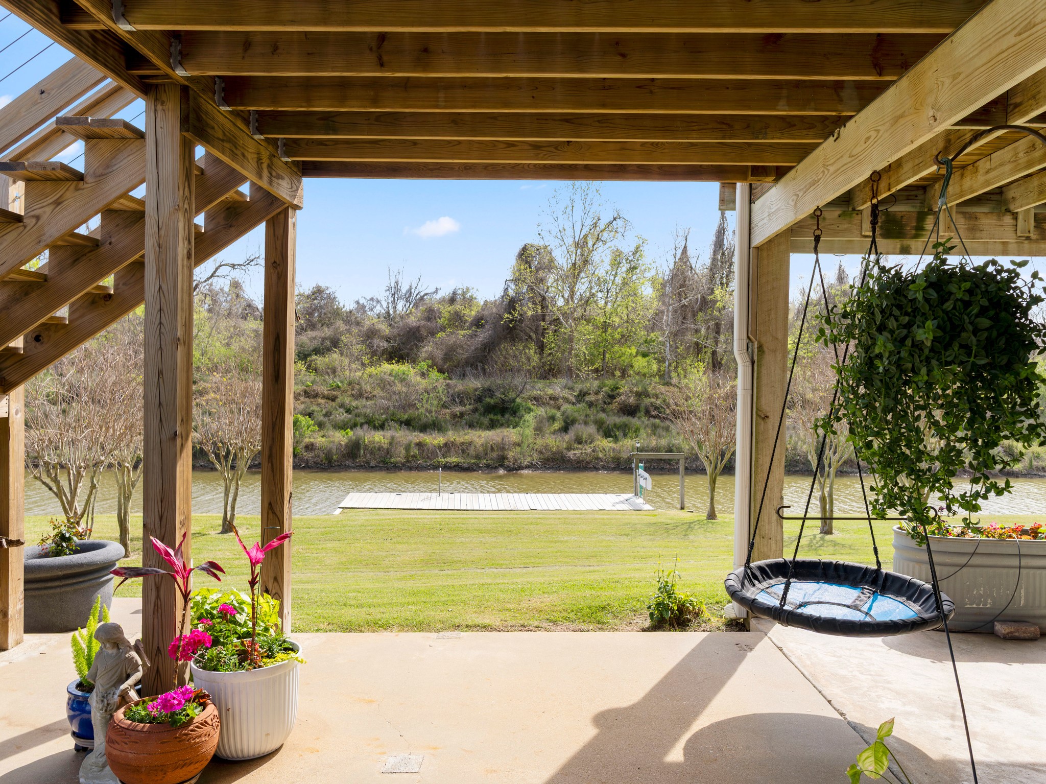 890 Exotic Isle Drive Property Photo 12