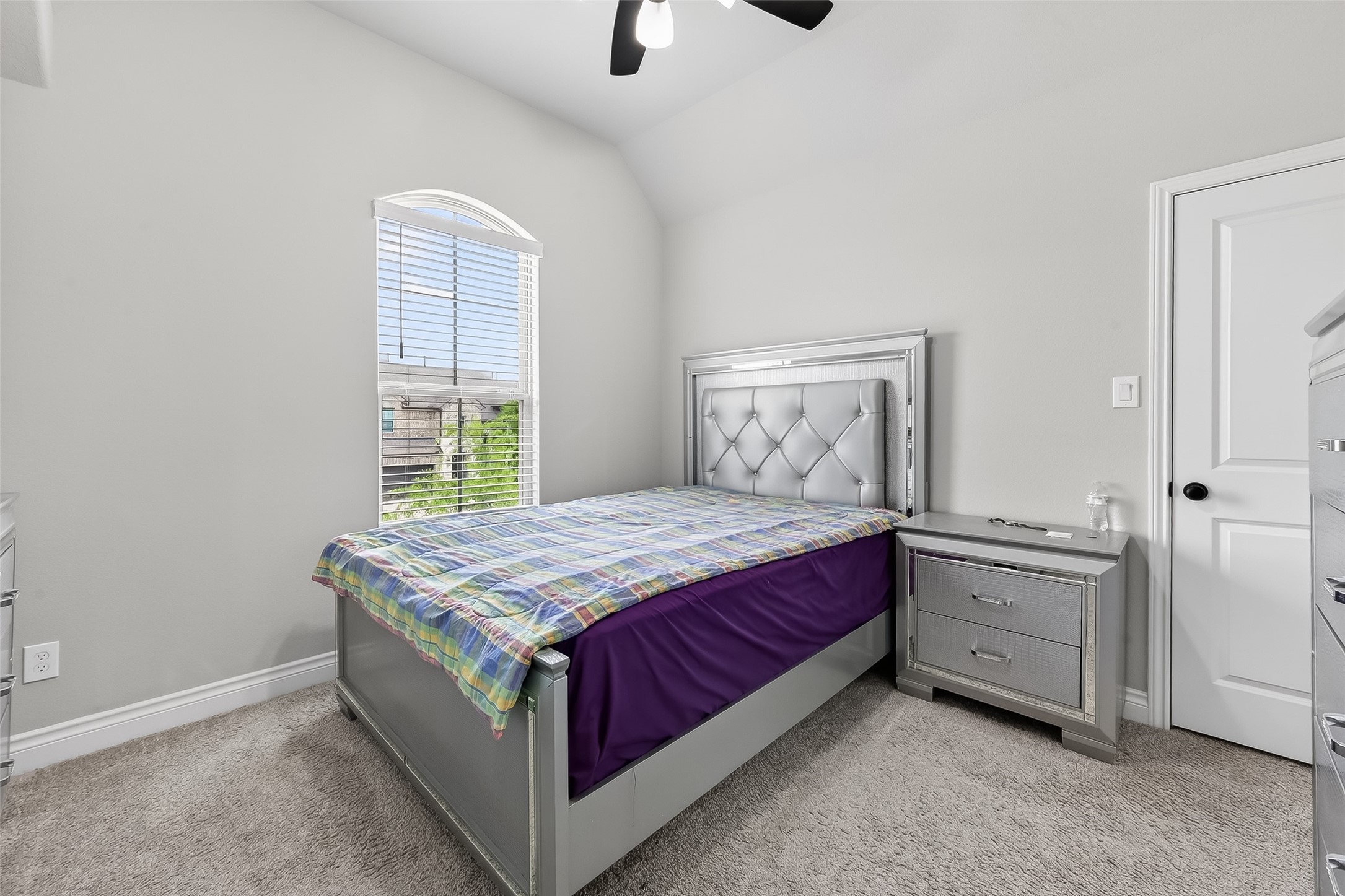 1806 Hackberry Heights Drive Property Photo 32