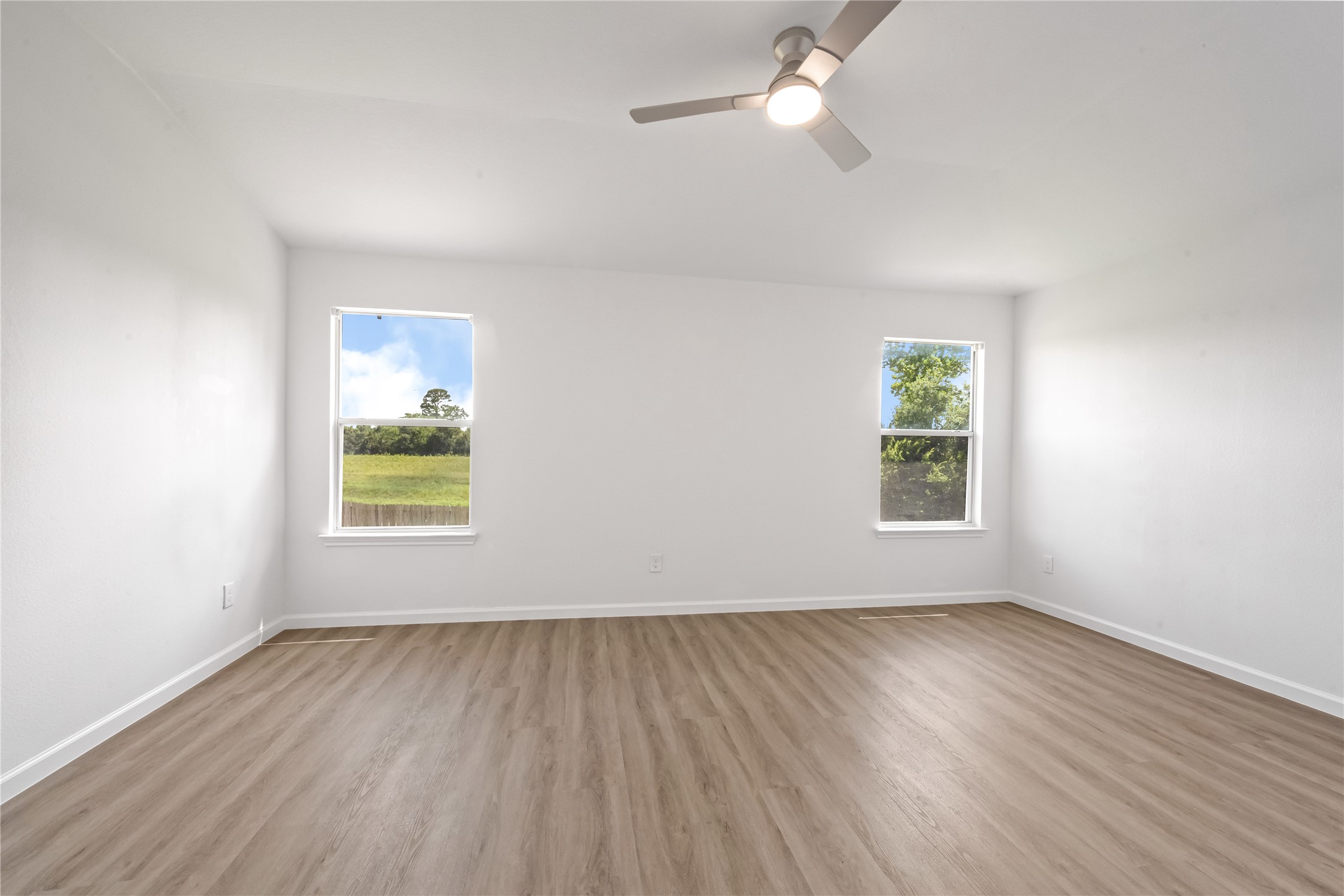 22511 Sweetglen Court Property Photo 23
