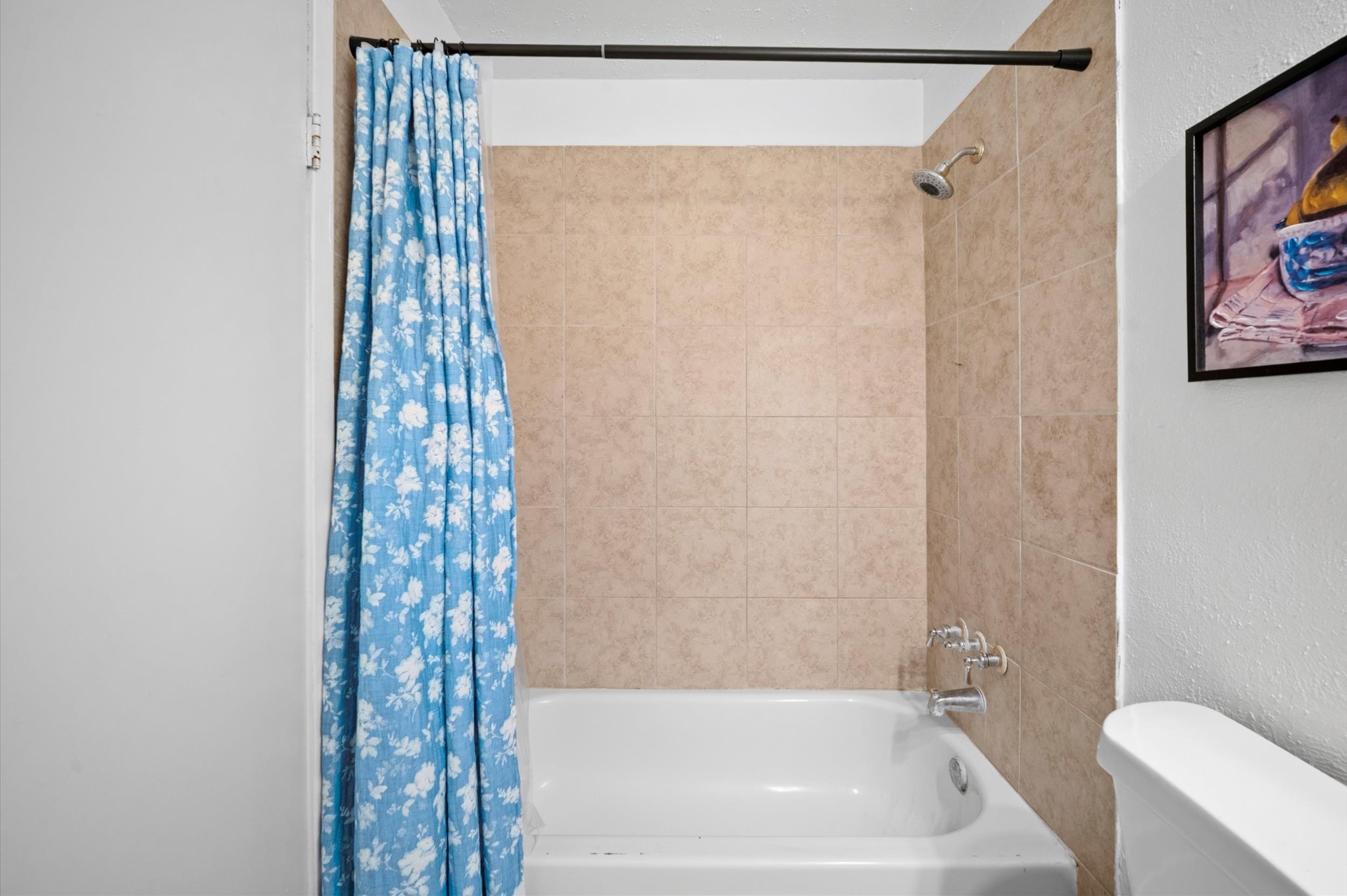 2715 Wood River Drive Property Photo 17